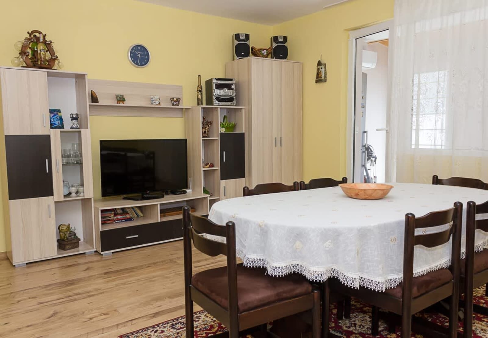 Golden Sands Best Location 1BD Flat - Photo 13
