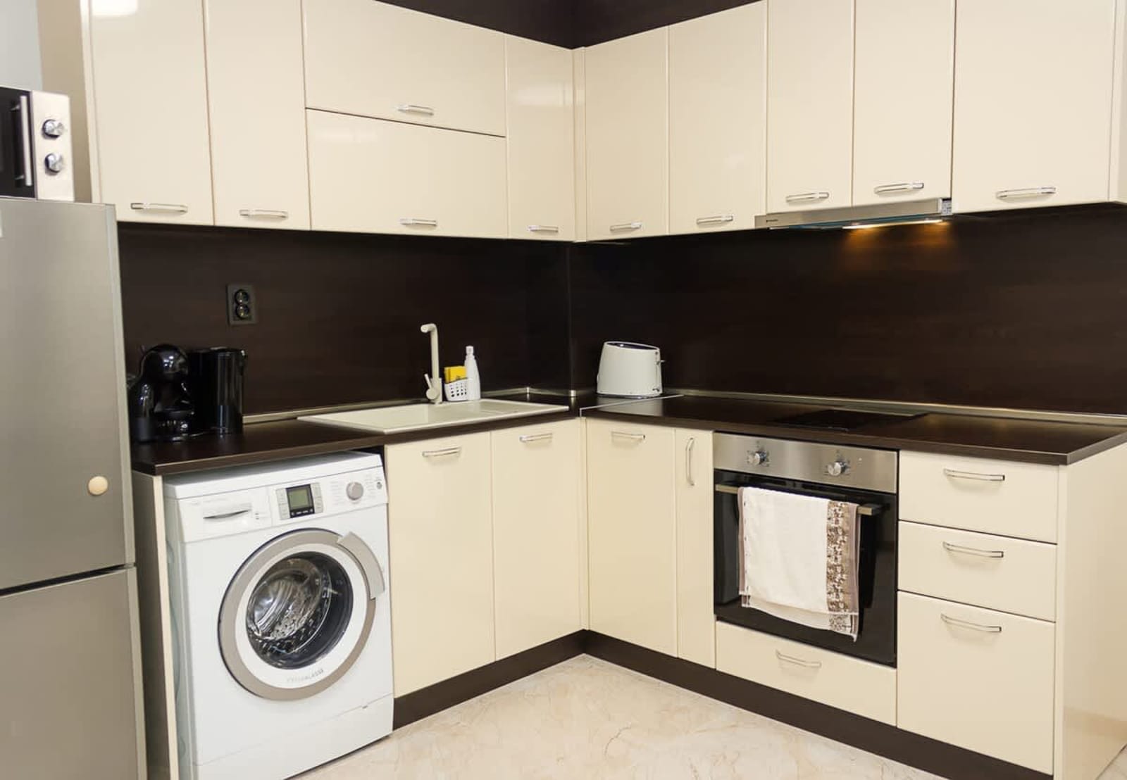 Golden Sands 1BD Apartment - Photo 3