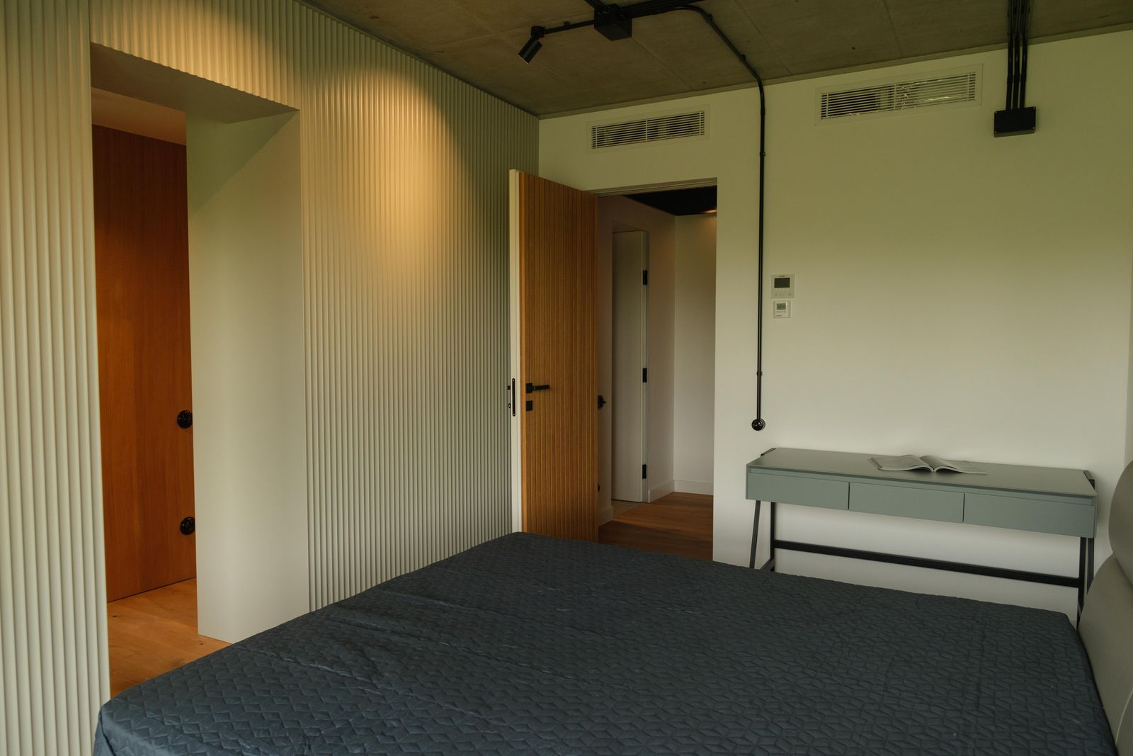 Brick Loft - Photo 41