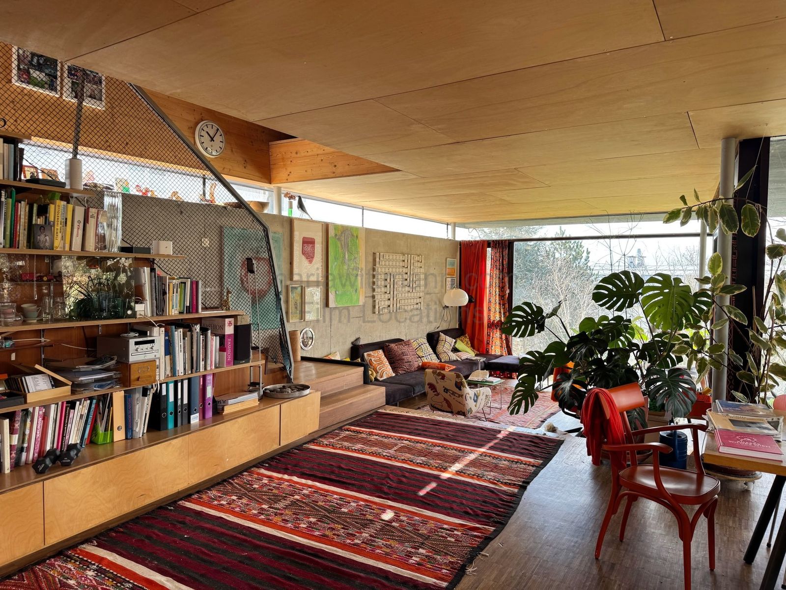 Location 298 - Photo 9