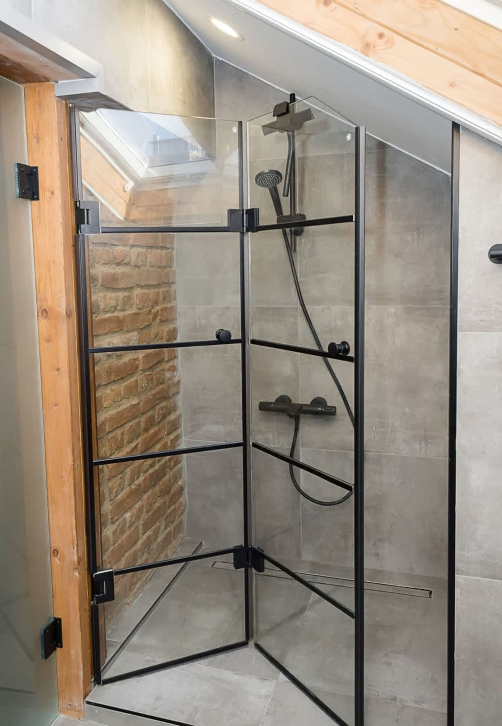 Stylish Maisonette Just Steps from the Sea Garden - Photo 26