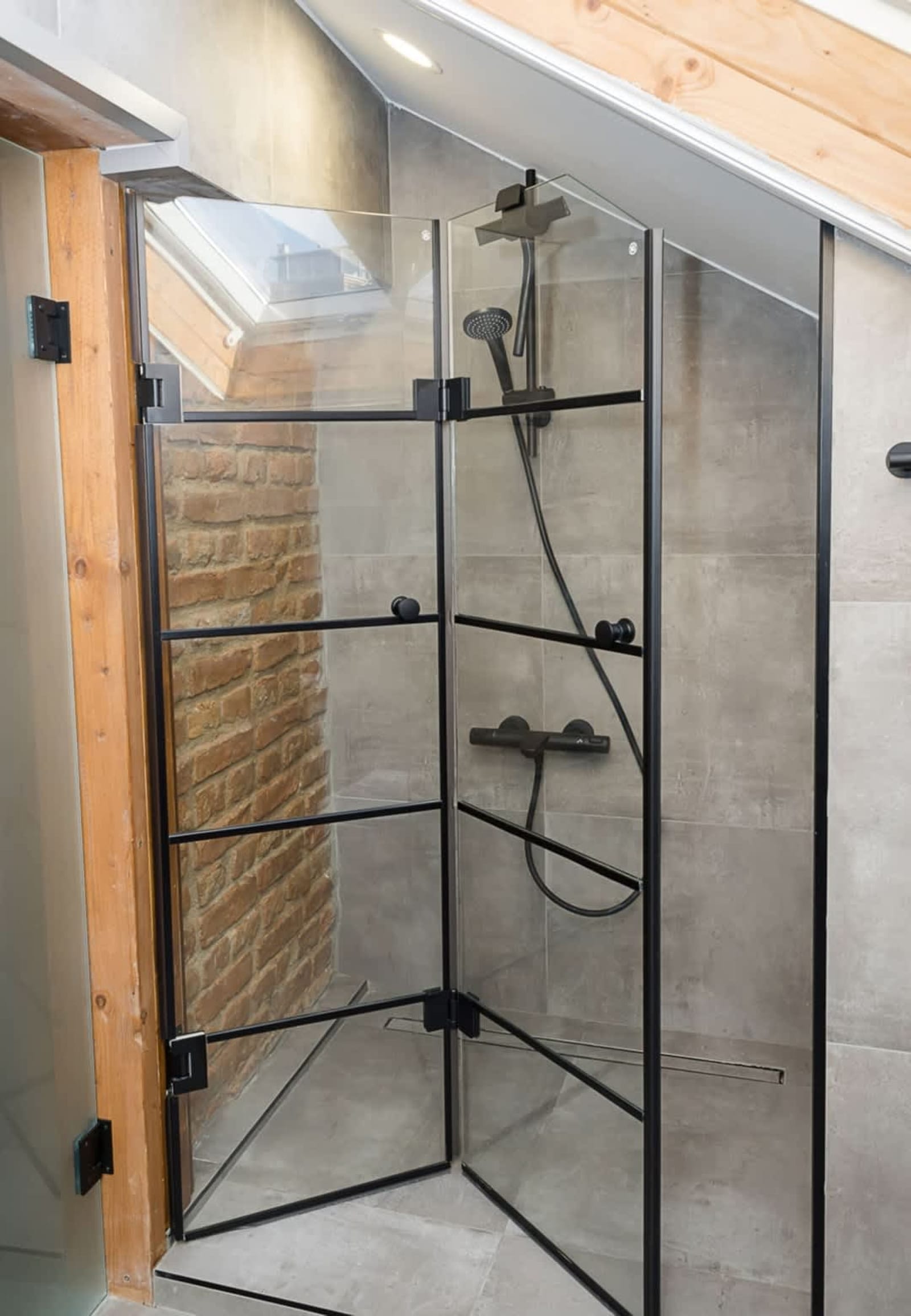 Stylish Maisonette Just Steps from the Sea Garden - Photo 26