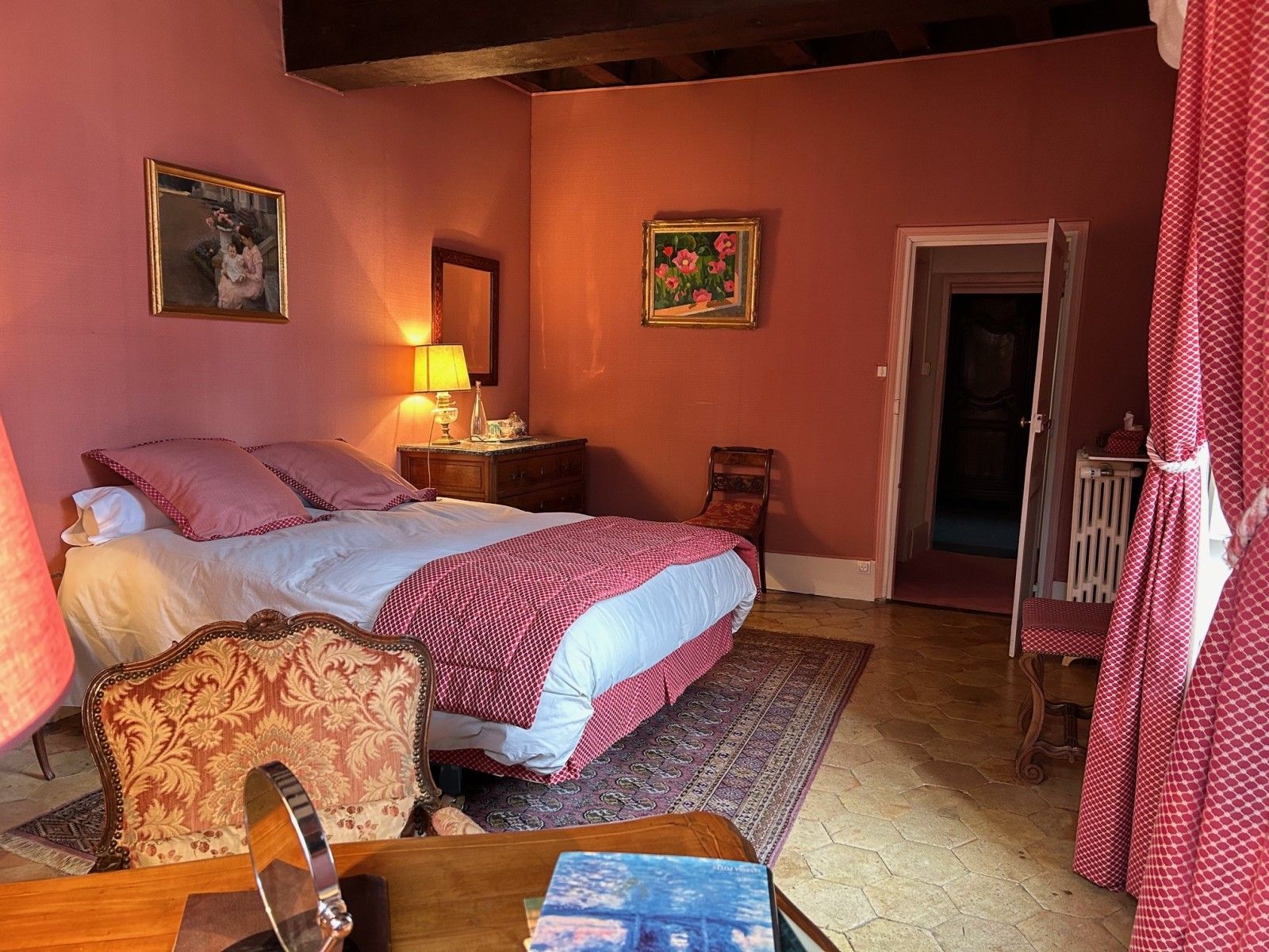 Authenticity and elegance in the Loire Valley, France - Photo 38