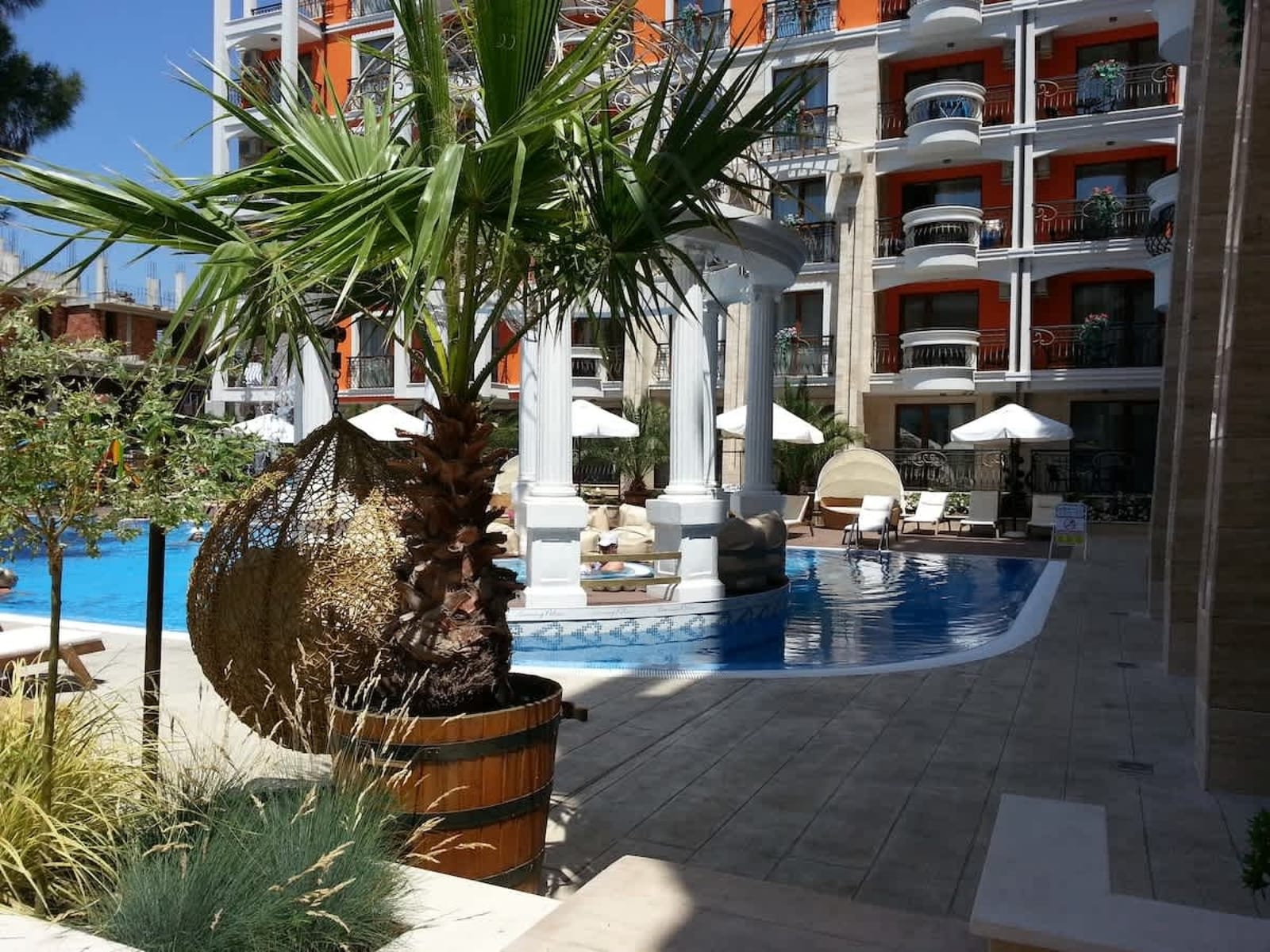 Deluxe apartment in Harmony Palace - Cover Photo