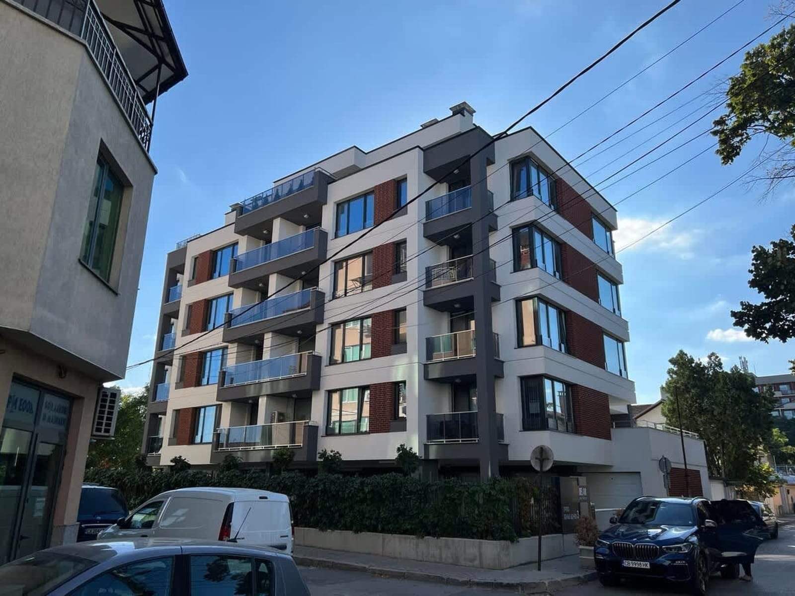 Апартамент Комфорт 2 близо до летището - Photo 18