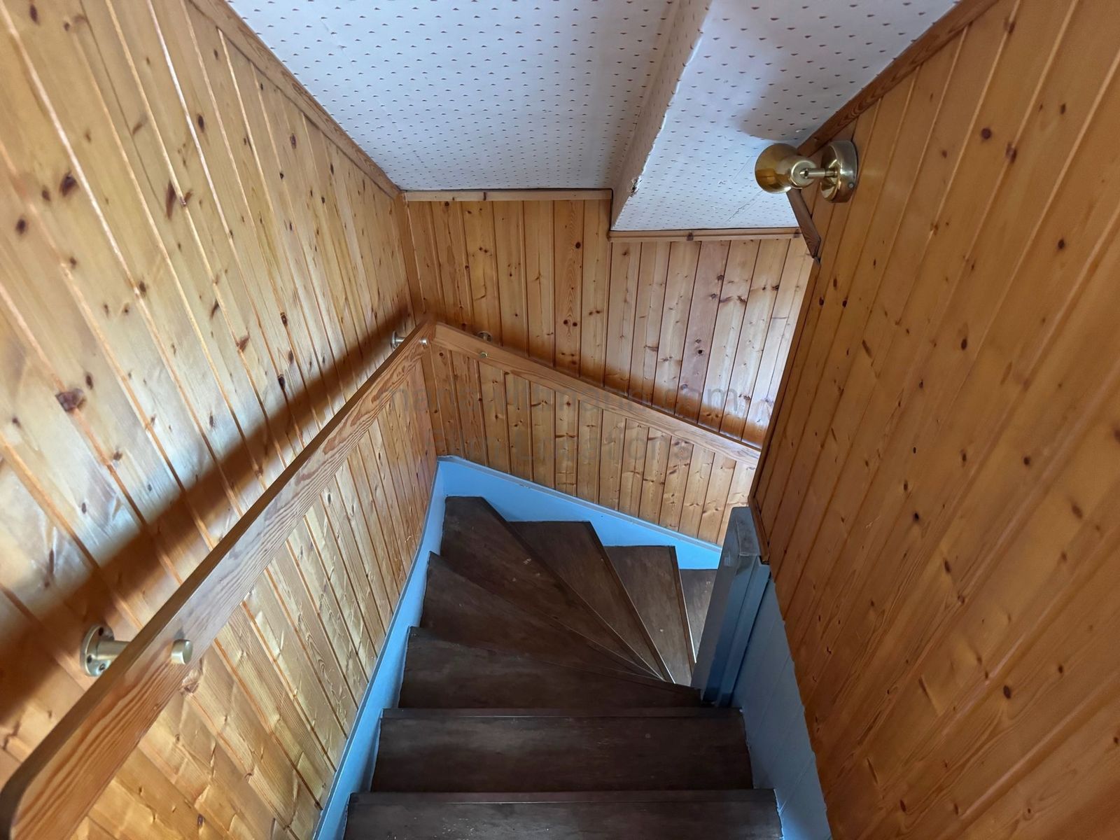 Location 499 - Photo 4