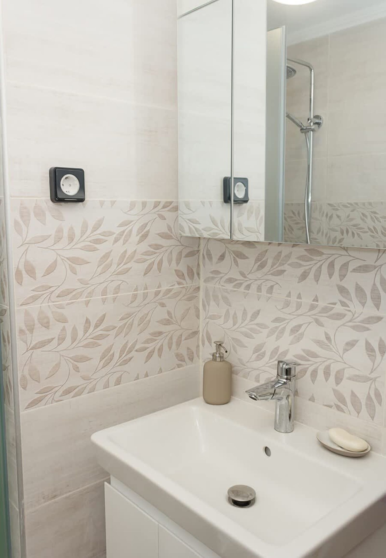 Modern Haven in Varna : Retreat with Chic Ambiance - Photo 19