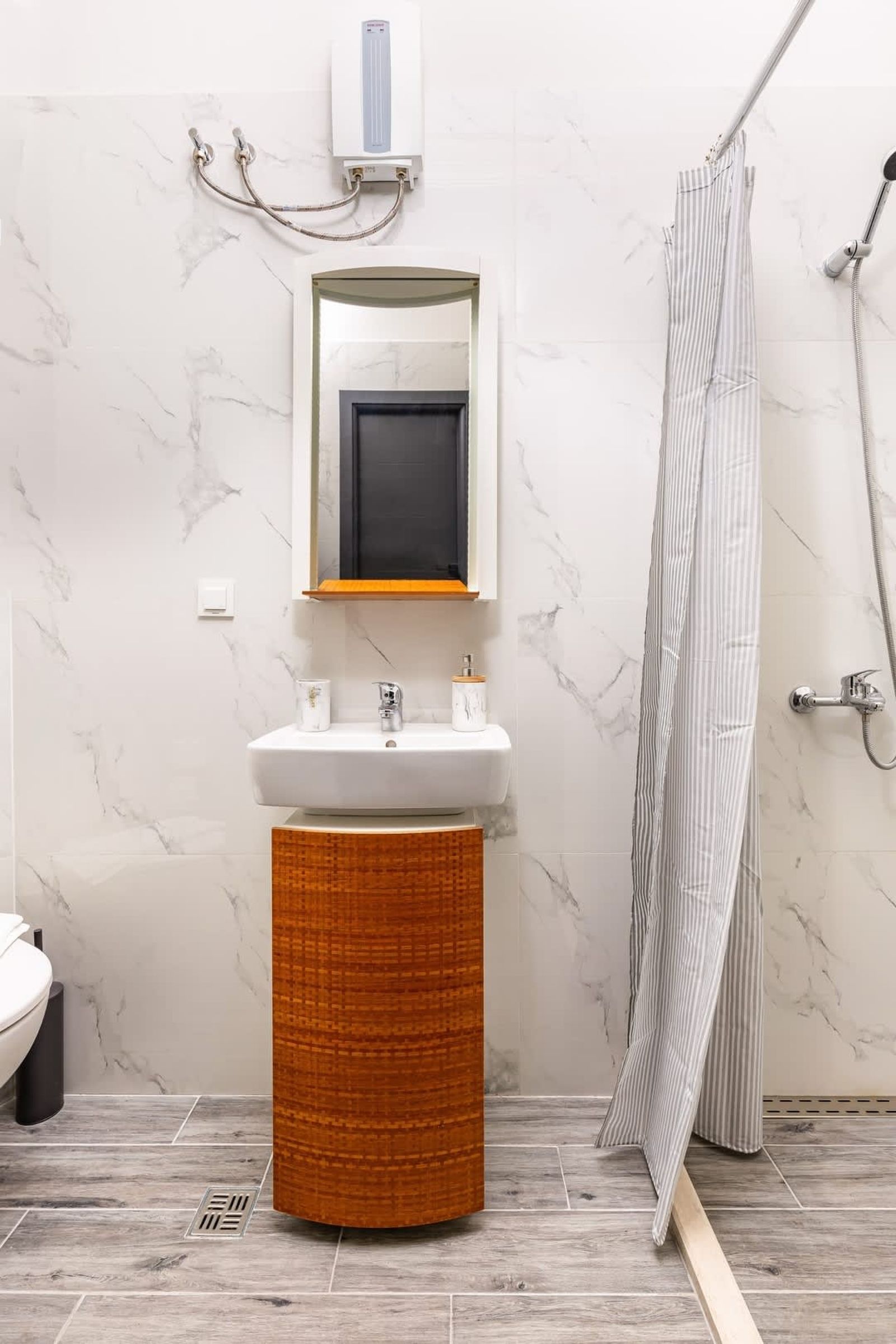 Central Apartments with Garden view - Apt No. 4 - Photo 21