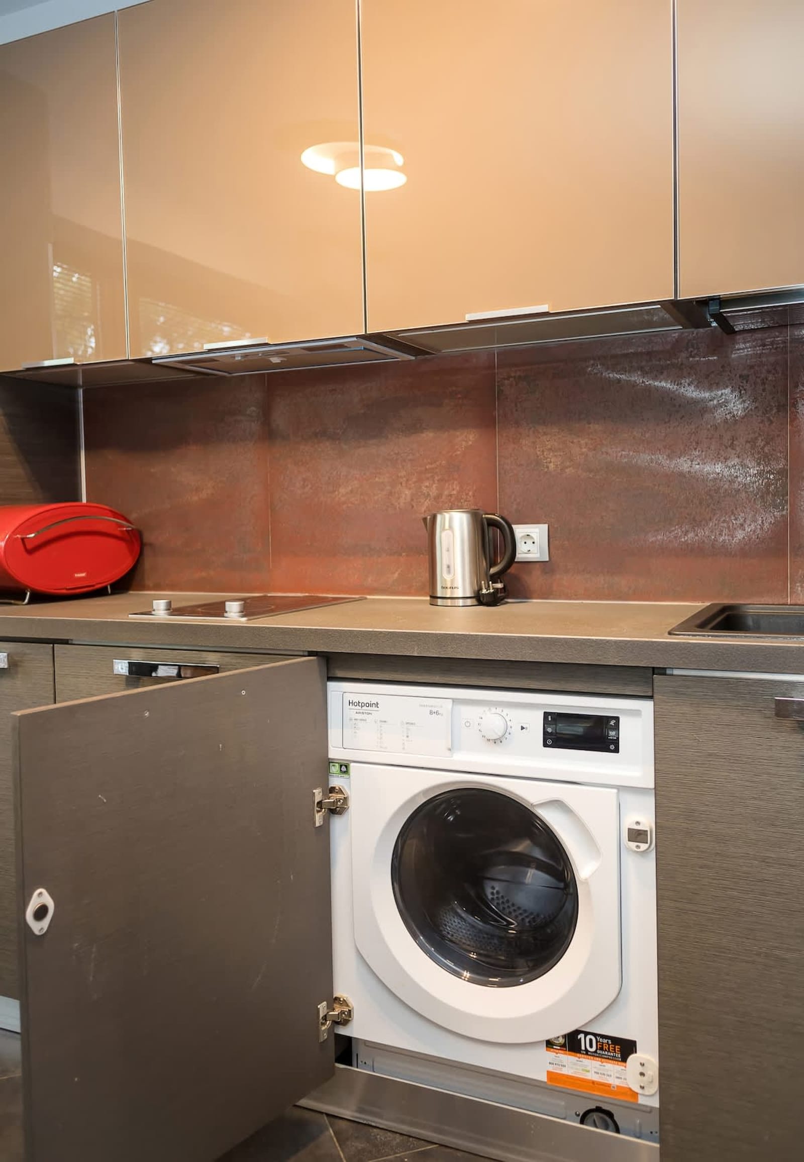 Cozy Flat with Two Bedrooms in Central Varna - Photo 9