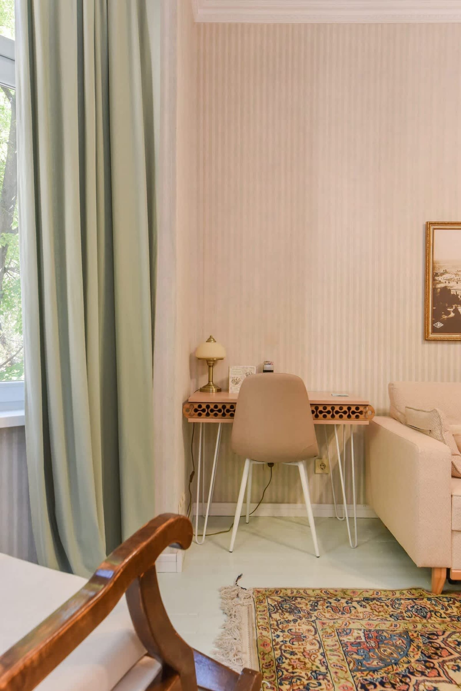 Spacious vintage 2BR, 2bath apartment - Photo 7