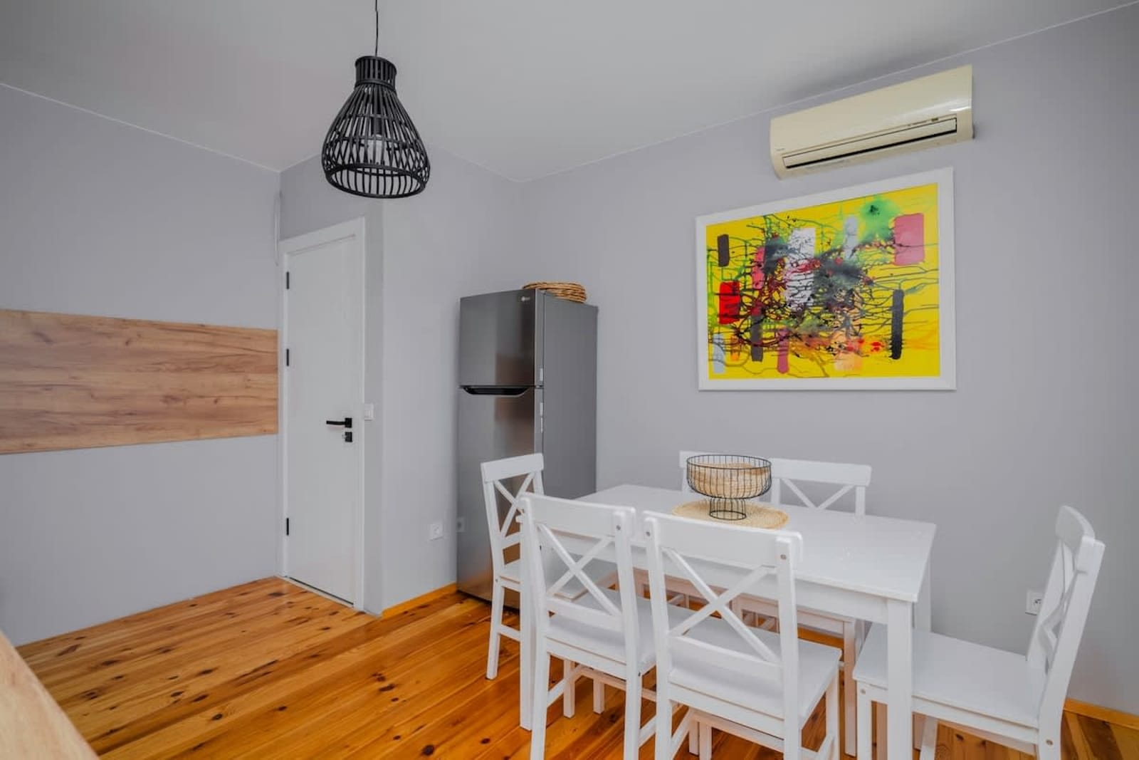 AeroLuxe Living 1BD Apartment - Photo 12