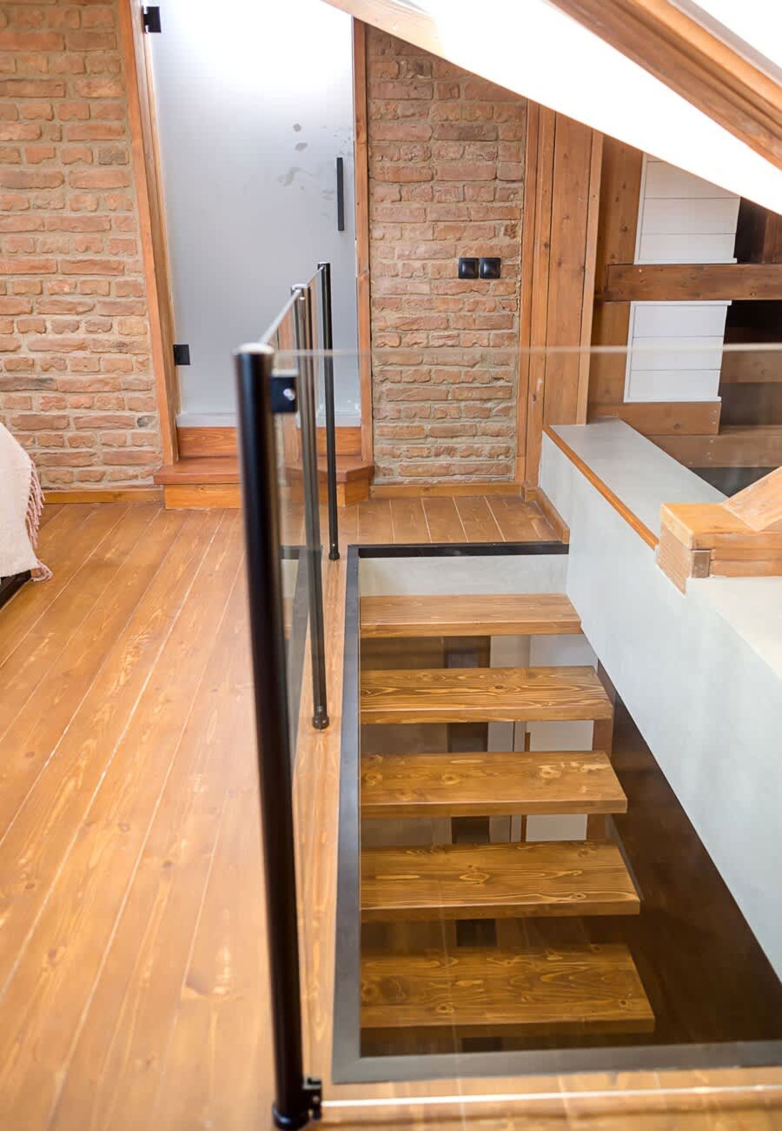 Stylish Maisonette Just Steps from the Sea Garden - Photo 26