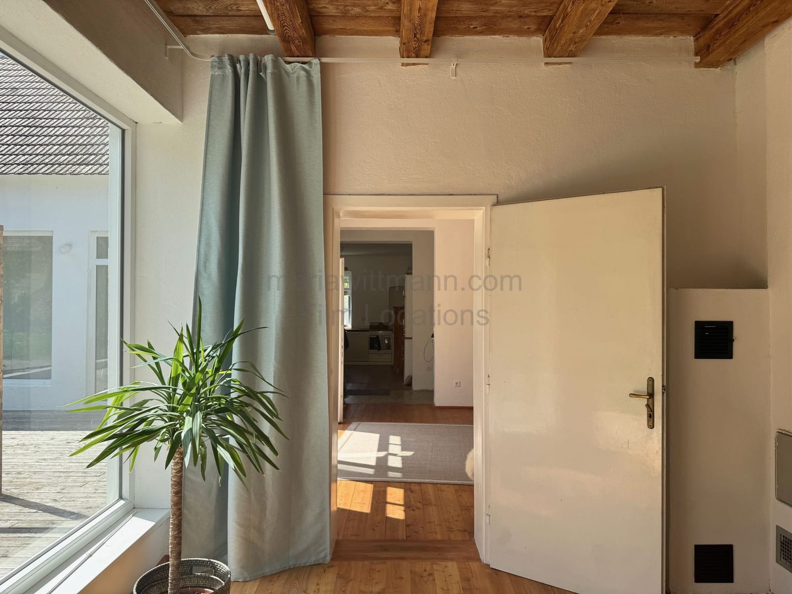 Location 492 - Photo 20