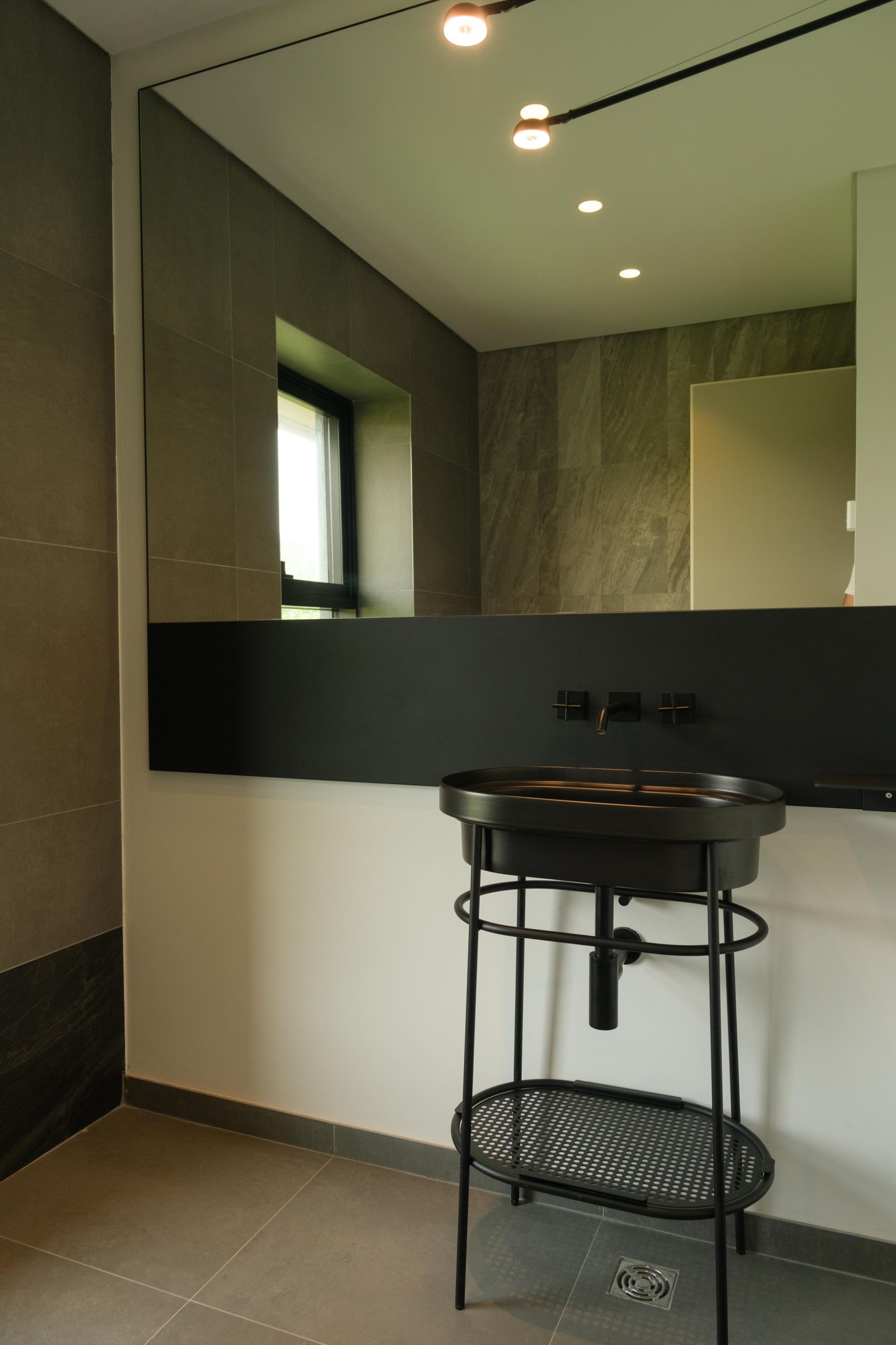 Brick Loft - Photo 43