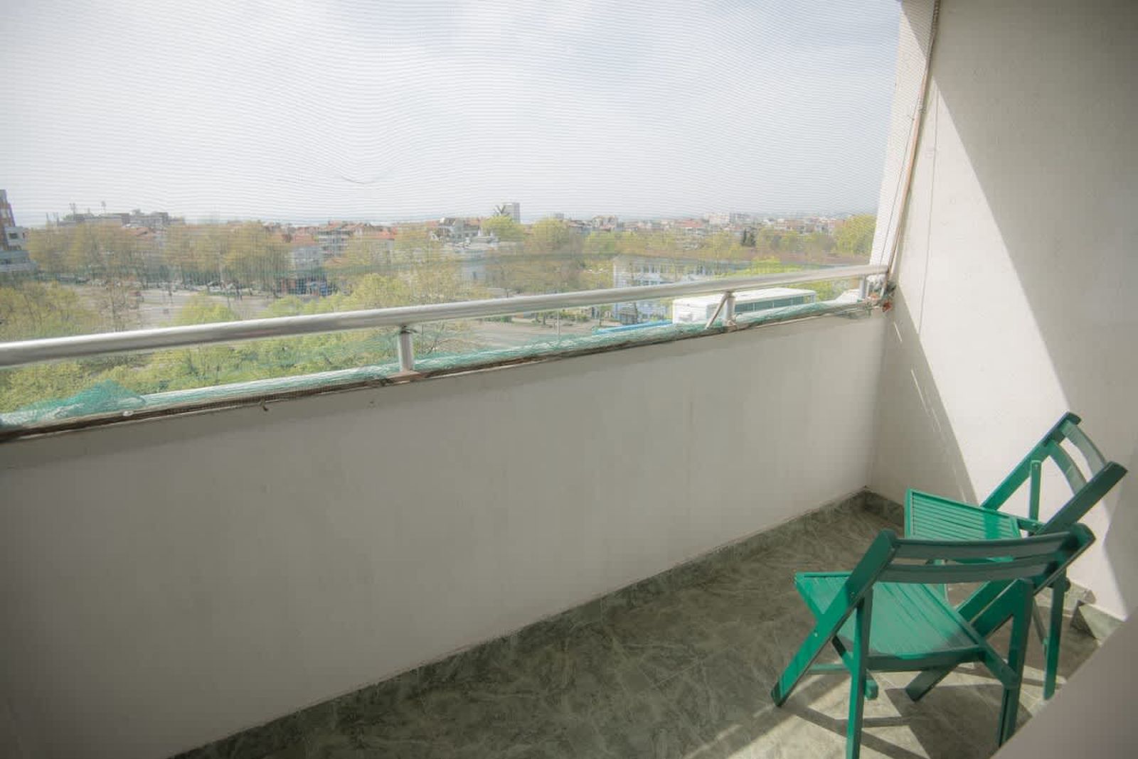 Shells  One-bedroom Flat Close to the Sea Garden - Photo 13