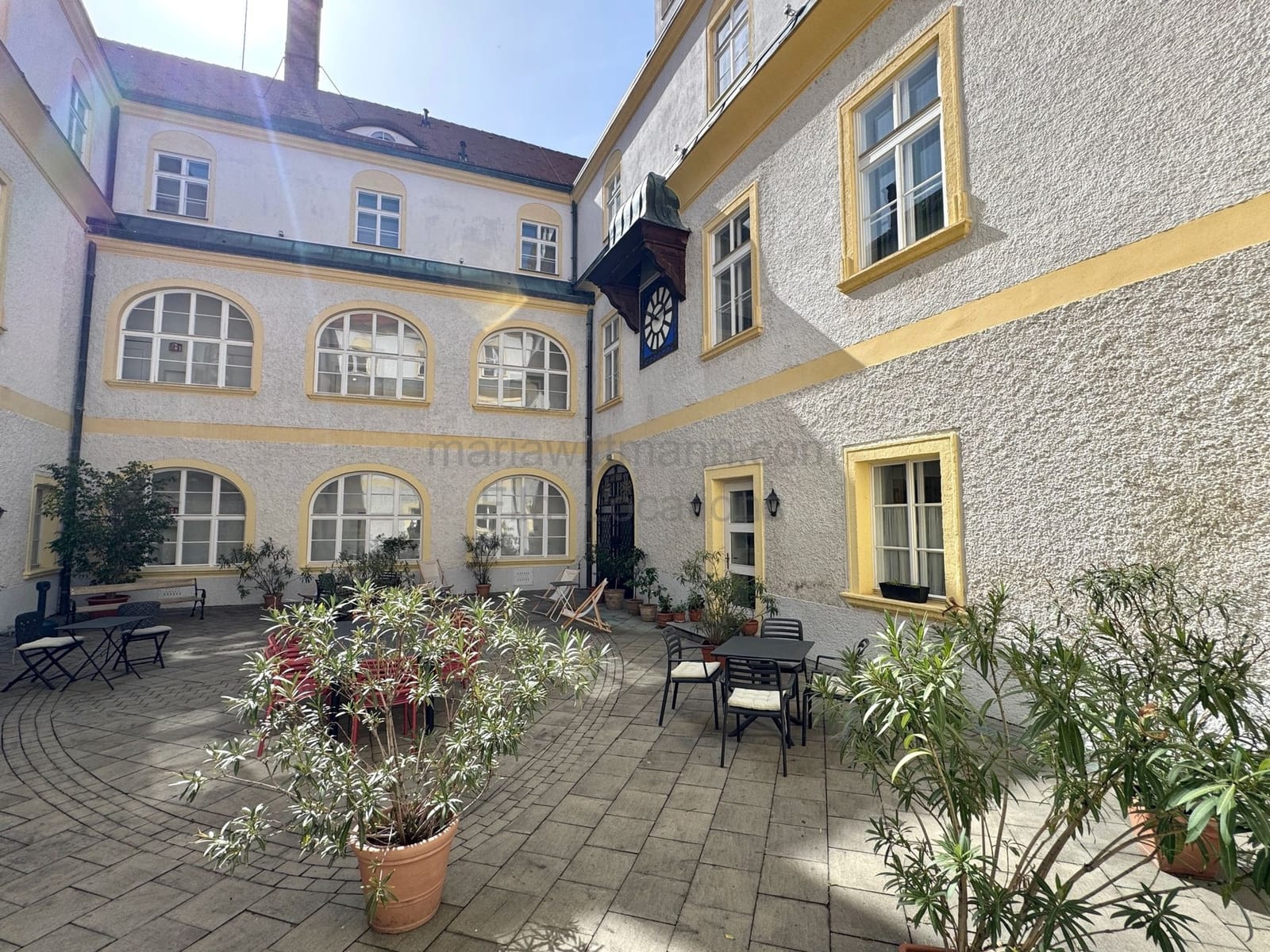 Location 489 - Photo 16