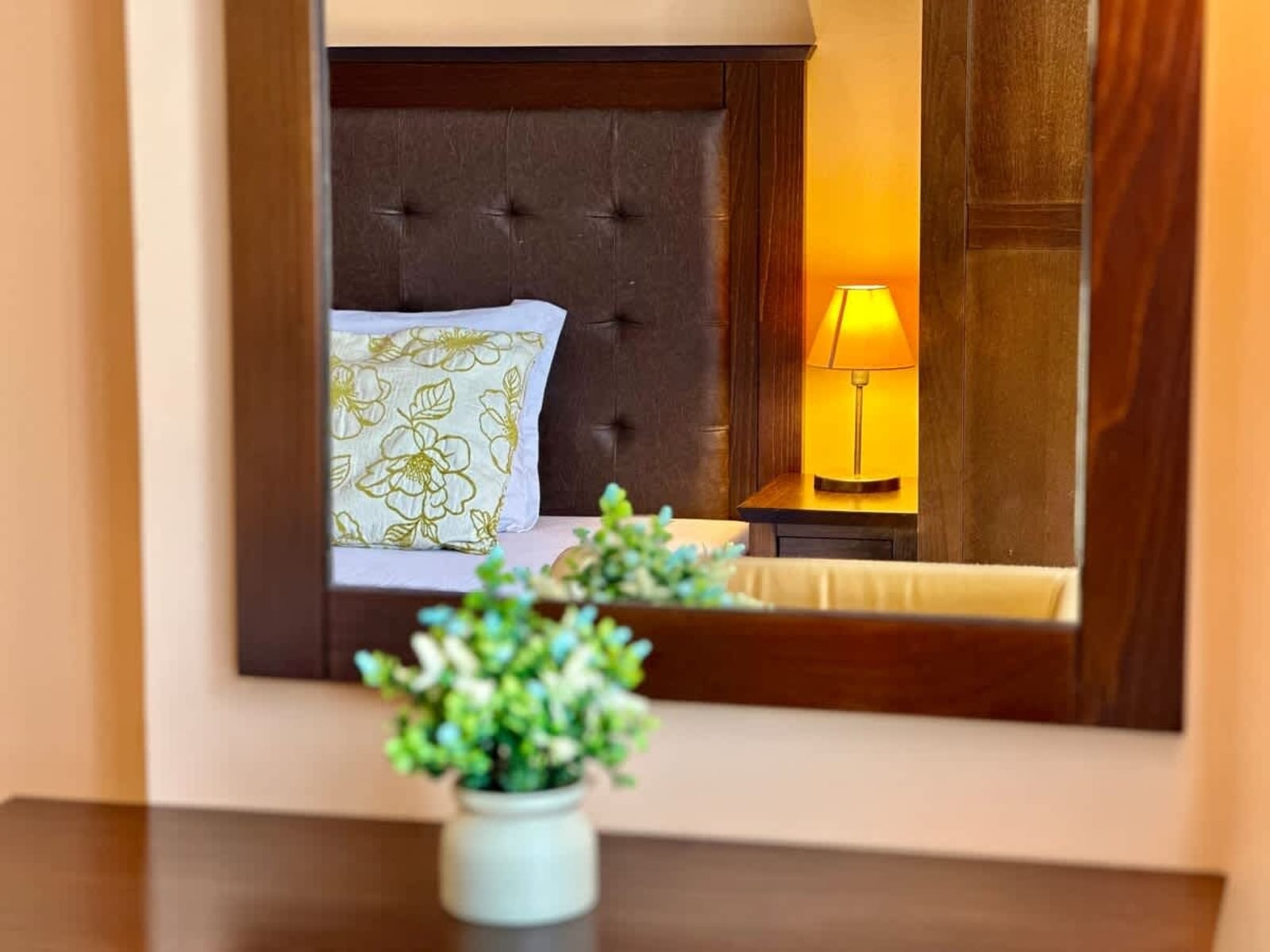 Cozy two bedroom in Royal Beach - Photo 36