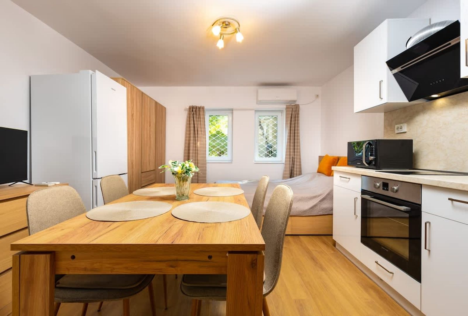 Nice Studio in the Heart of Plovdiv - Cover Photo