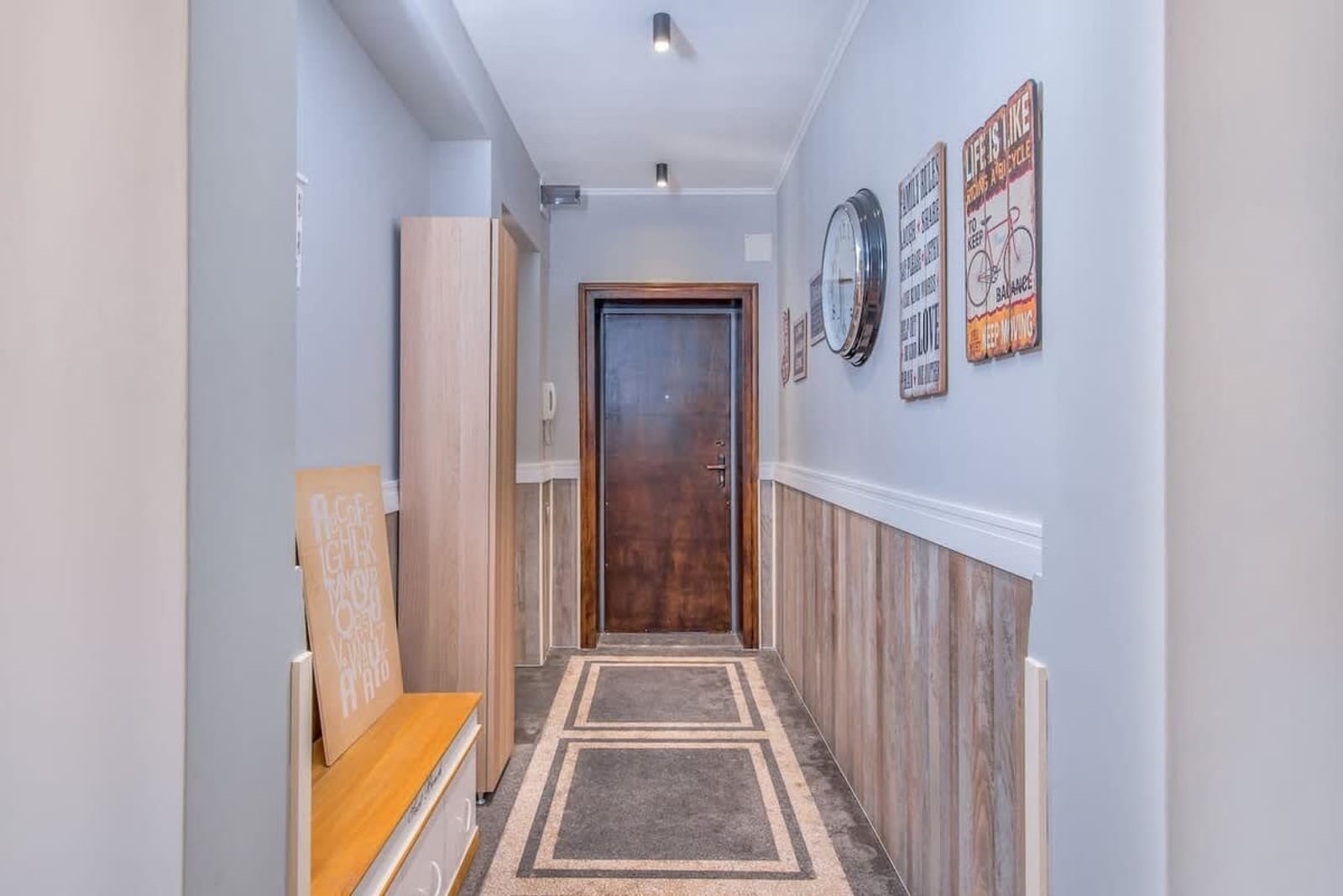 Dondukov Boulevard Two Bedroom Designer Suite - Photo 21