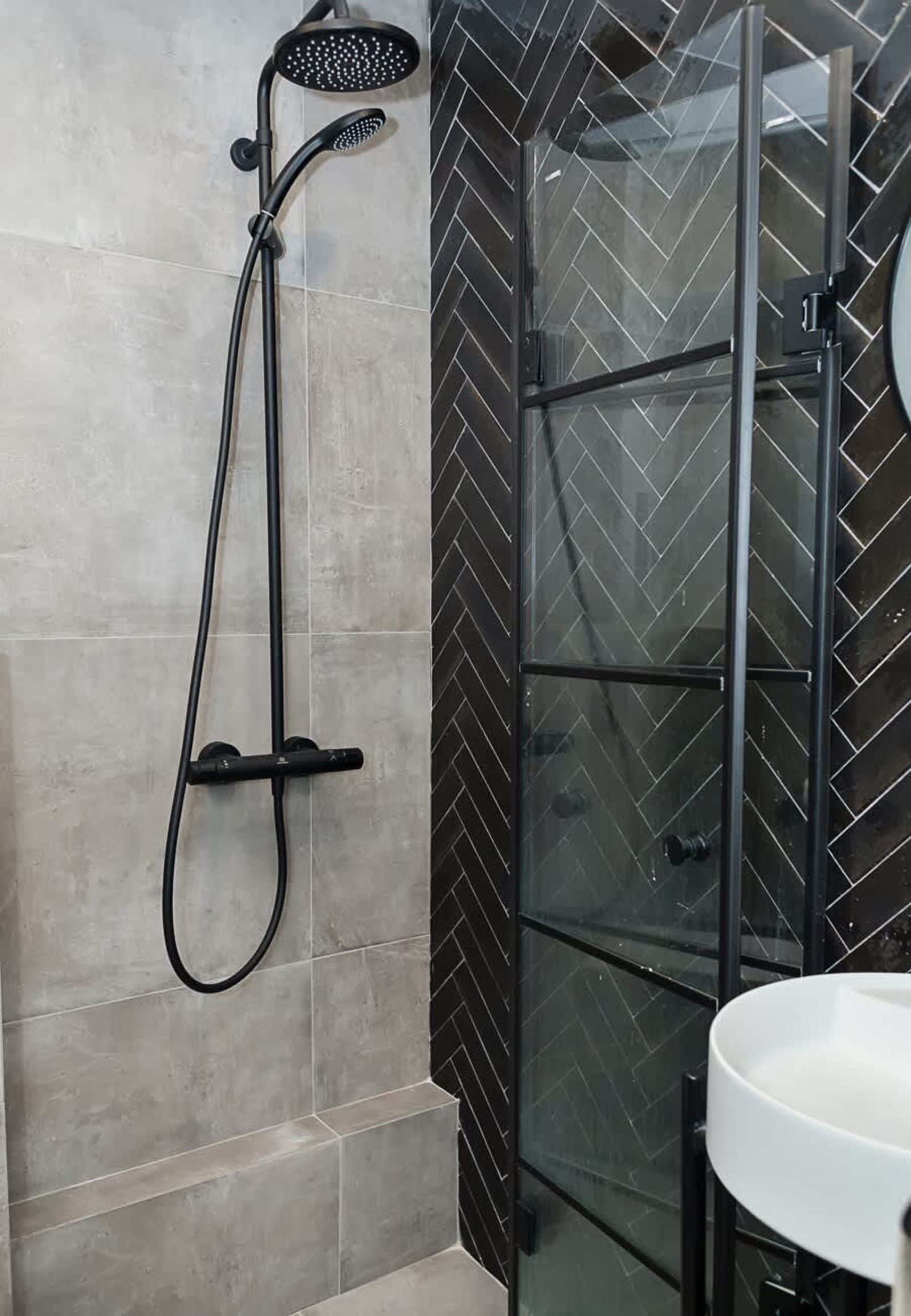 Stylish Maisonette Just Steps from the Sea Garden - Photo 19