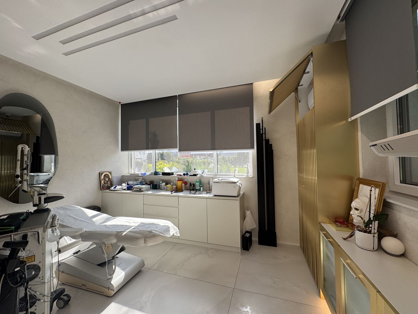 Dermatology &amp; Plastic Surgery Clinic - Photo 5