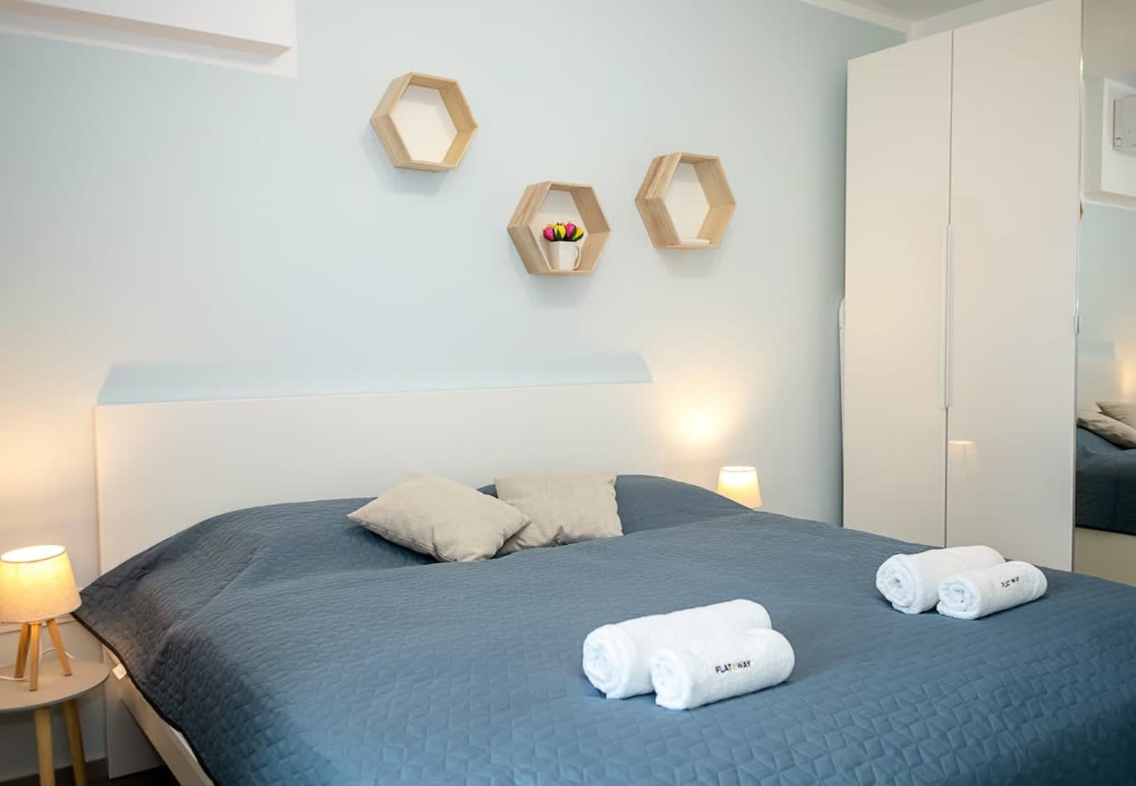 Skyline Varna – Stylish 1BD City Apartment - Photo 12