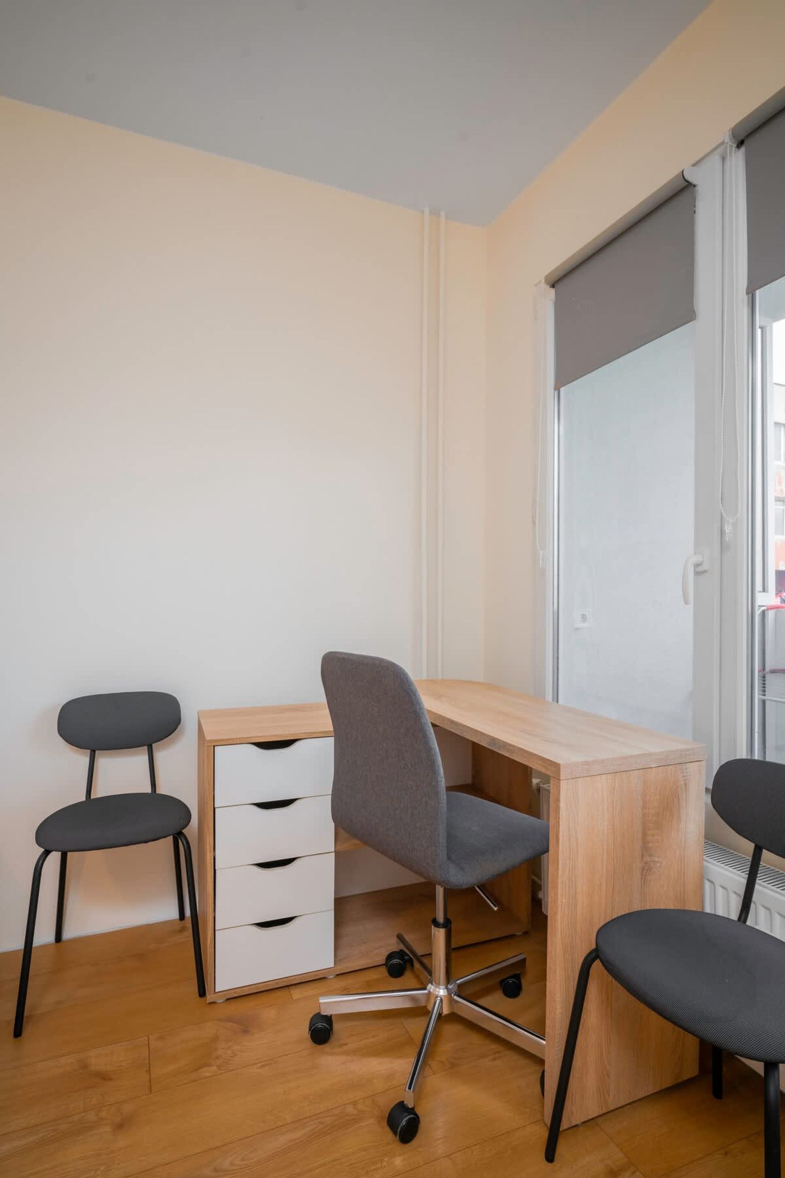 Your 2BD Home Away From Home with Working Space - Photo 12