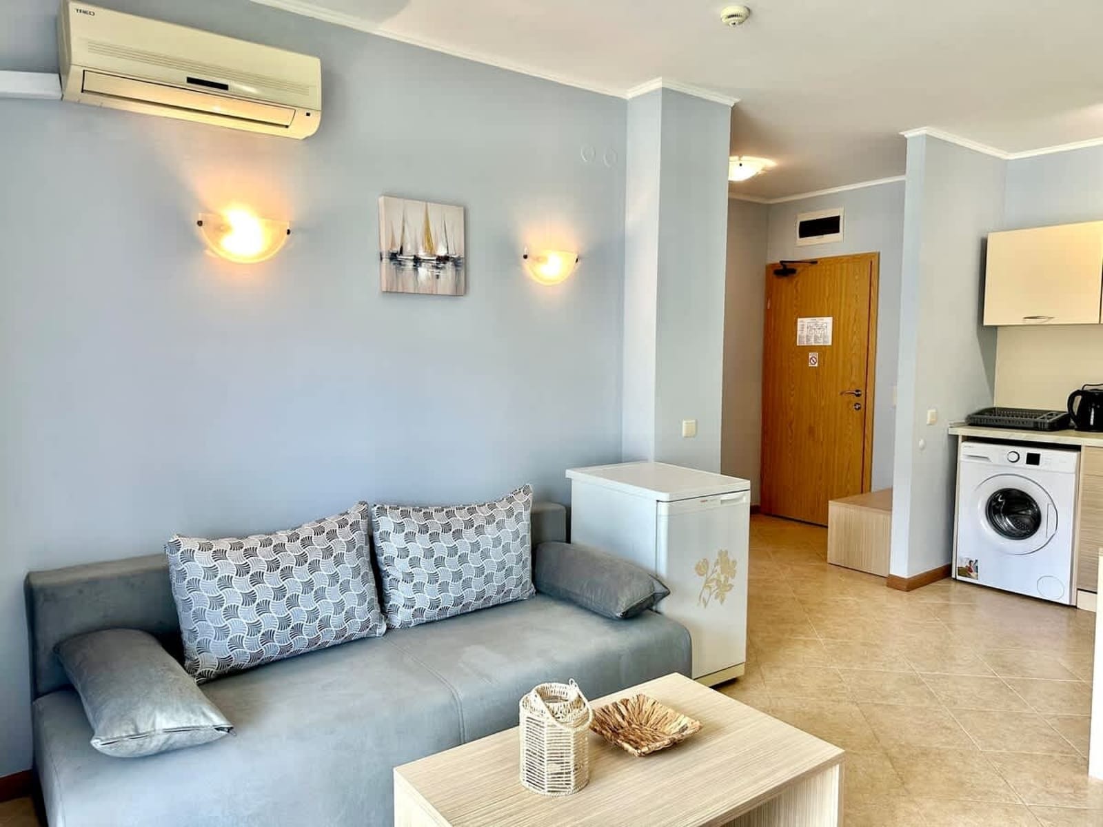 Apartment with Terrace  Royal Sun - Photo 12