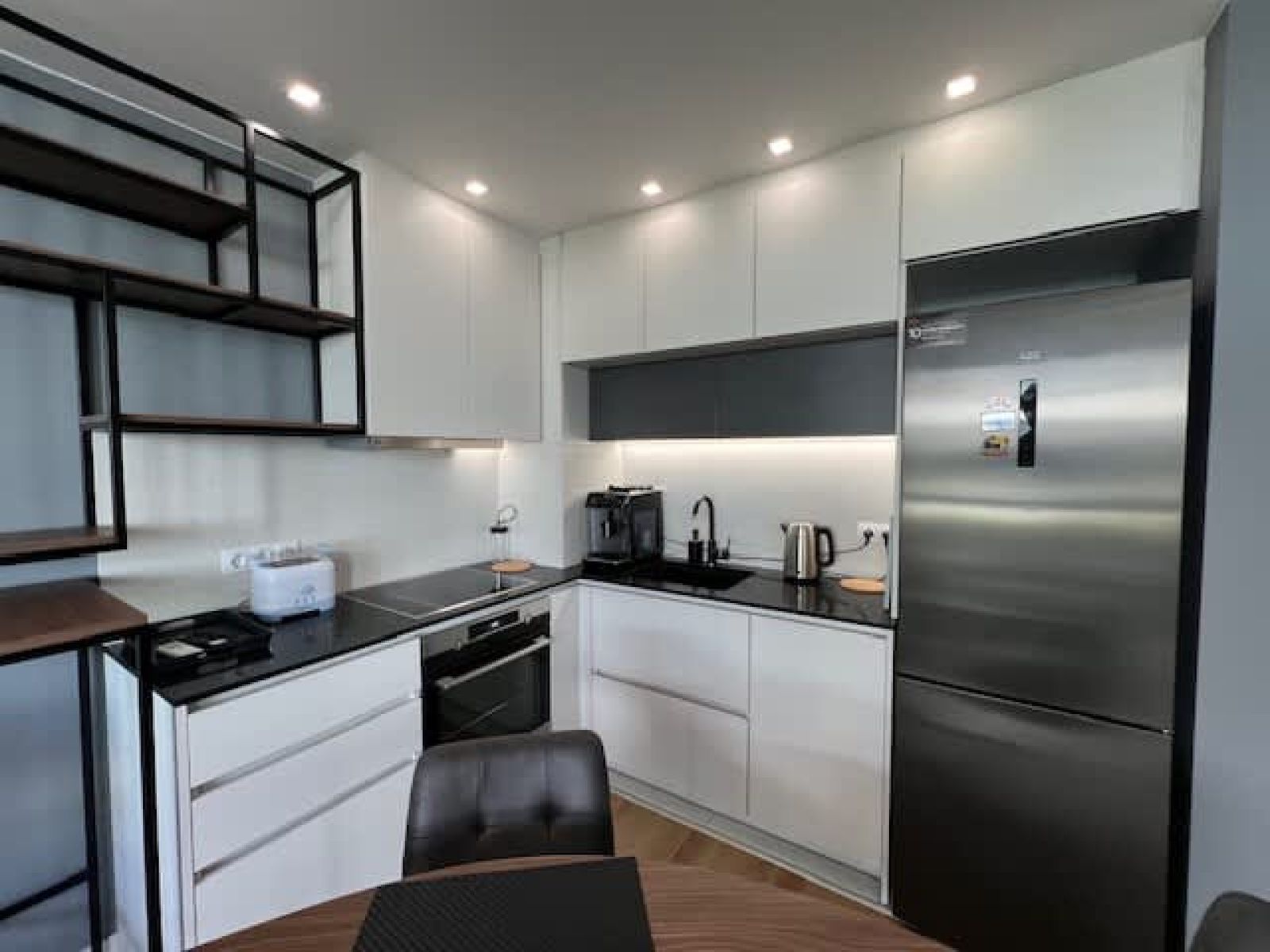 Gran Capital - Vodolei Rose Garden, Free Parking - Photo 4