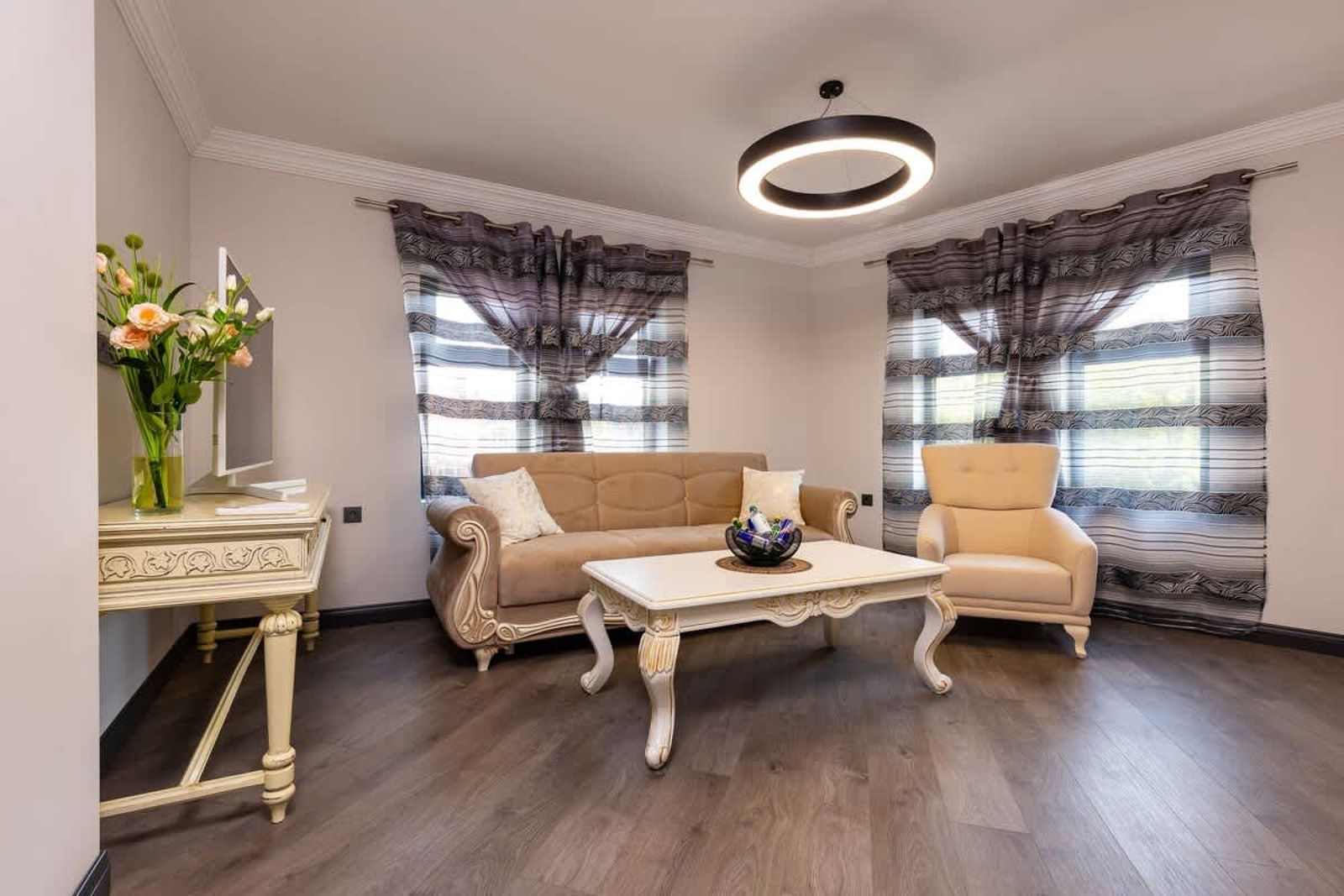 Central Apartments with Garden view - Apt No. 5 - Photo 7