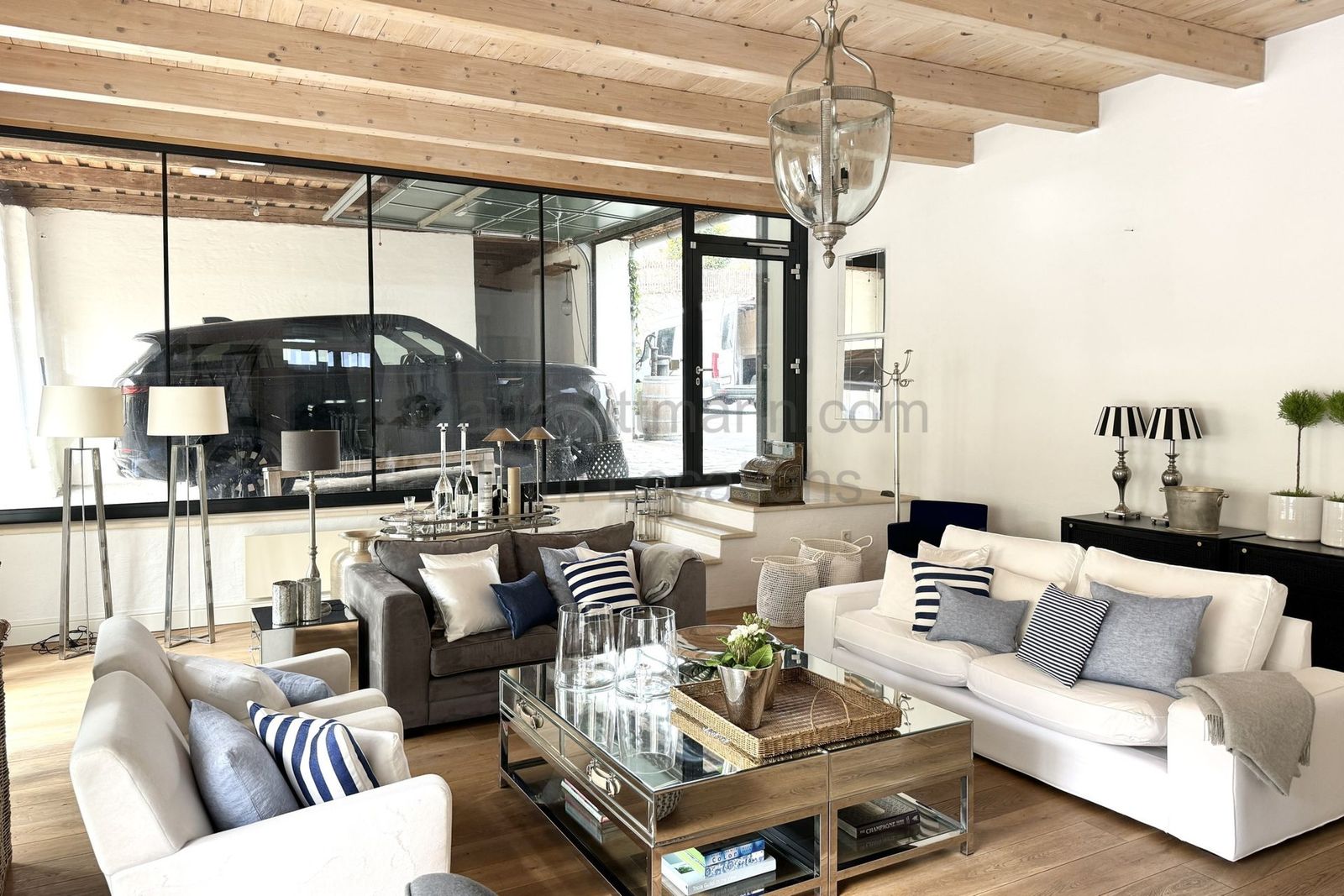 Location 270 - Photo 41