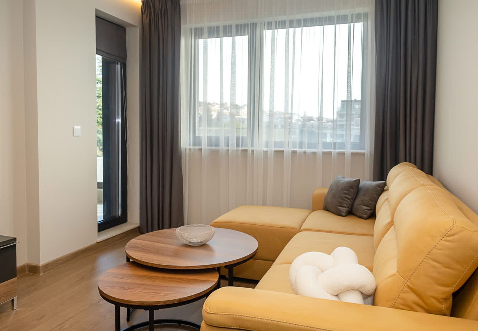 Cozy 1-Bedroom with Sea View &amp; Parking - Photo 14