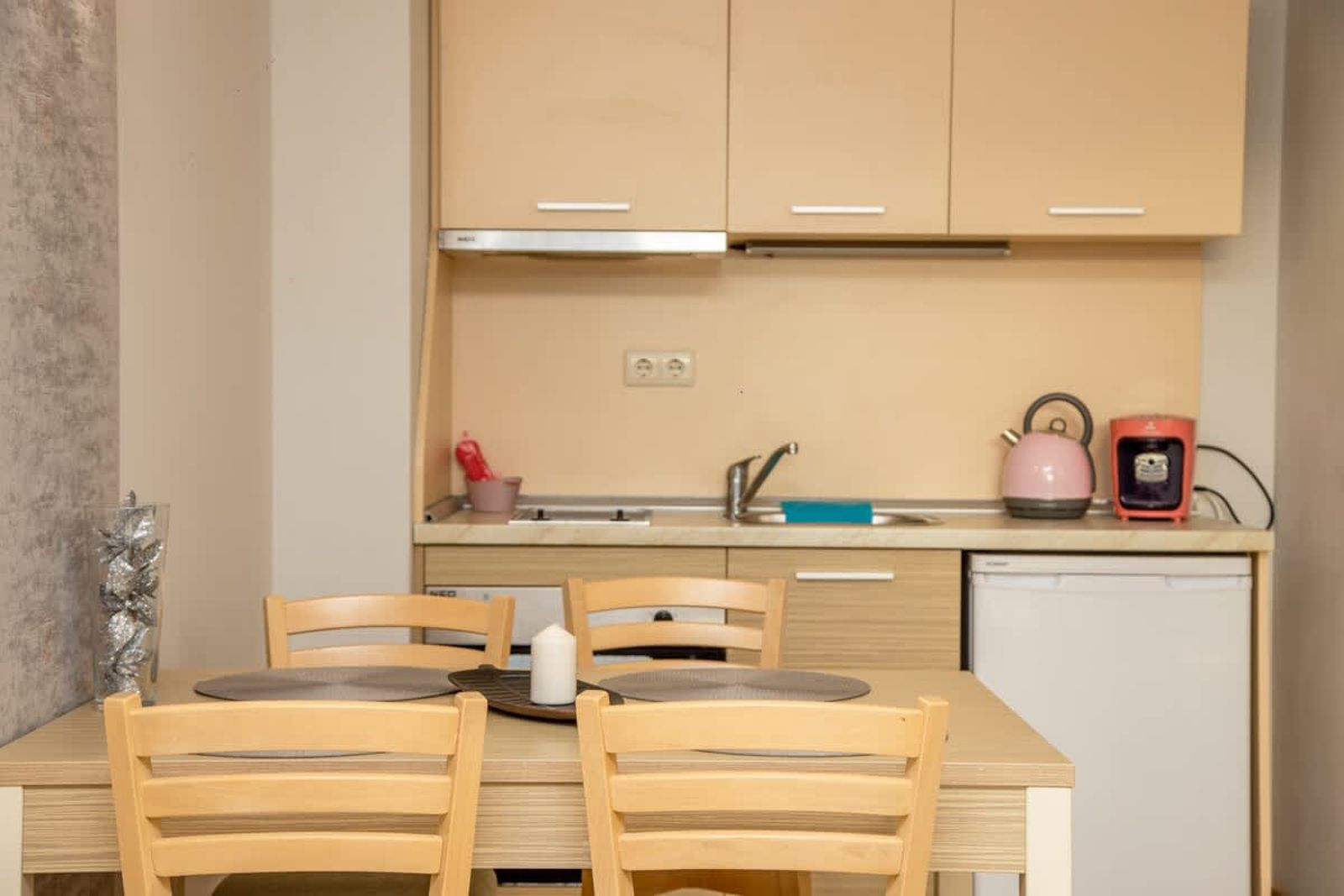 Sunny apartment in a complex with a POOL and GYM - Photo 7