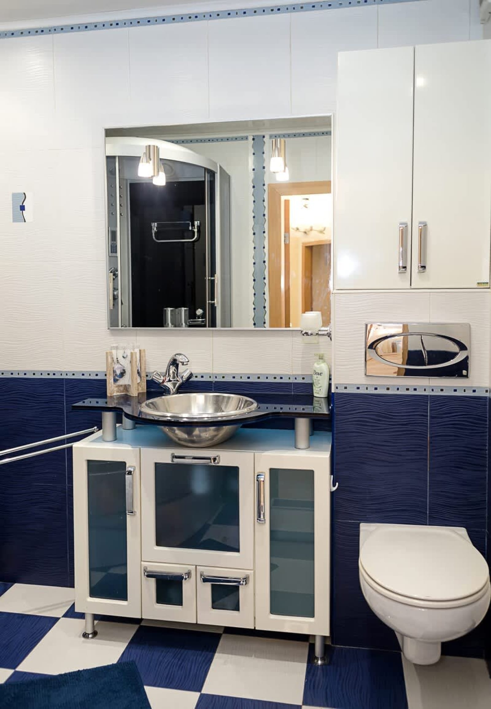 Bright &amp; Spacious 2-Bedroom Flat in Central Varna - Photo 14