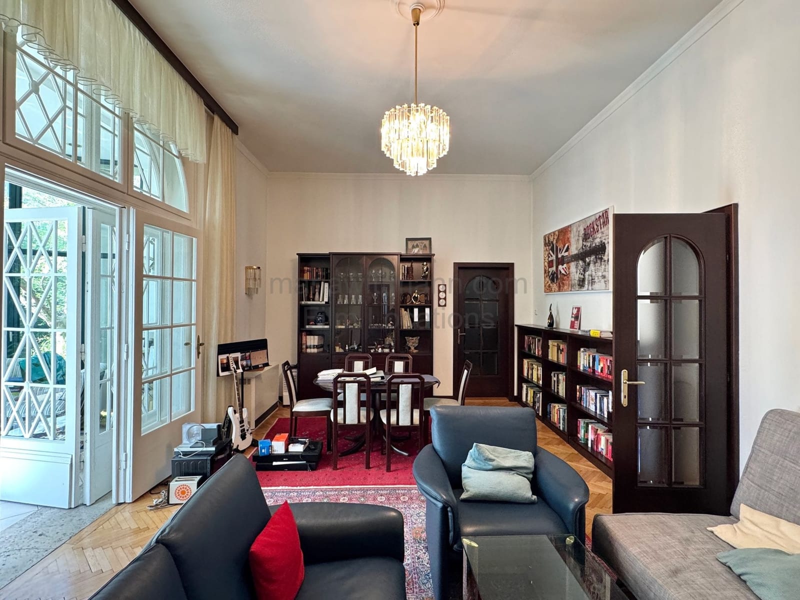 Location 490 - Photo 29