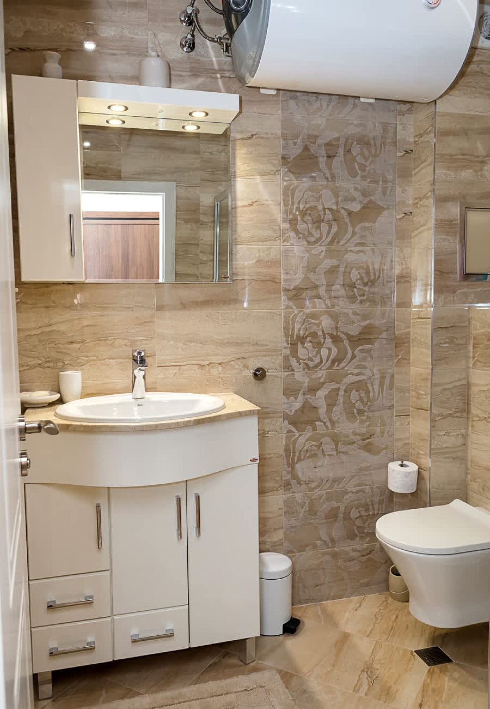 Stylish 1BR Steps from Sea Garden | Central Varna - Photo 15