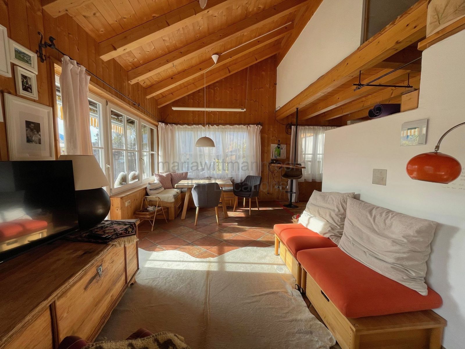 Location 515 - Photo 9