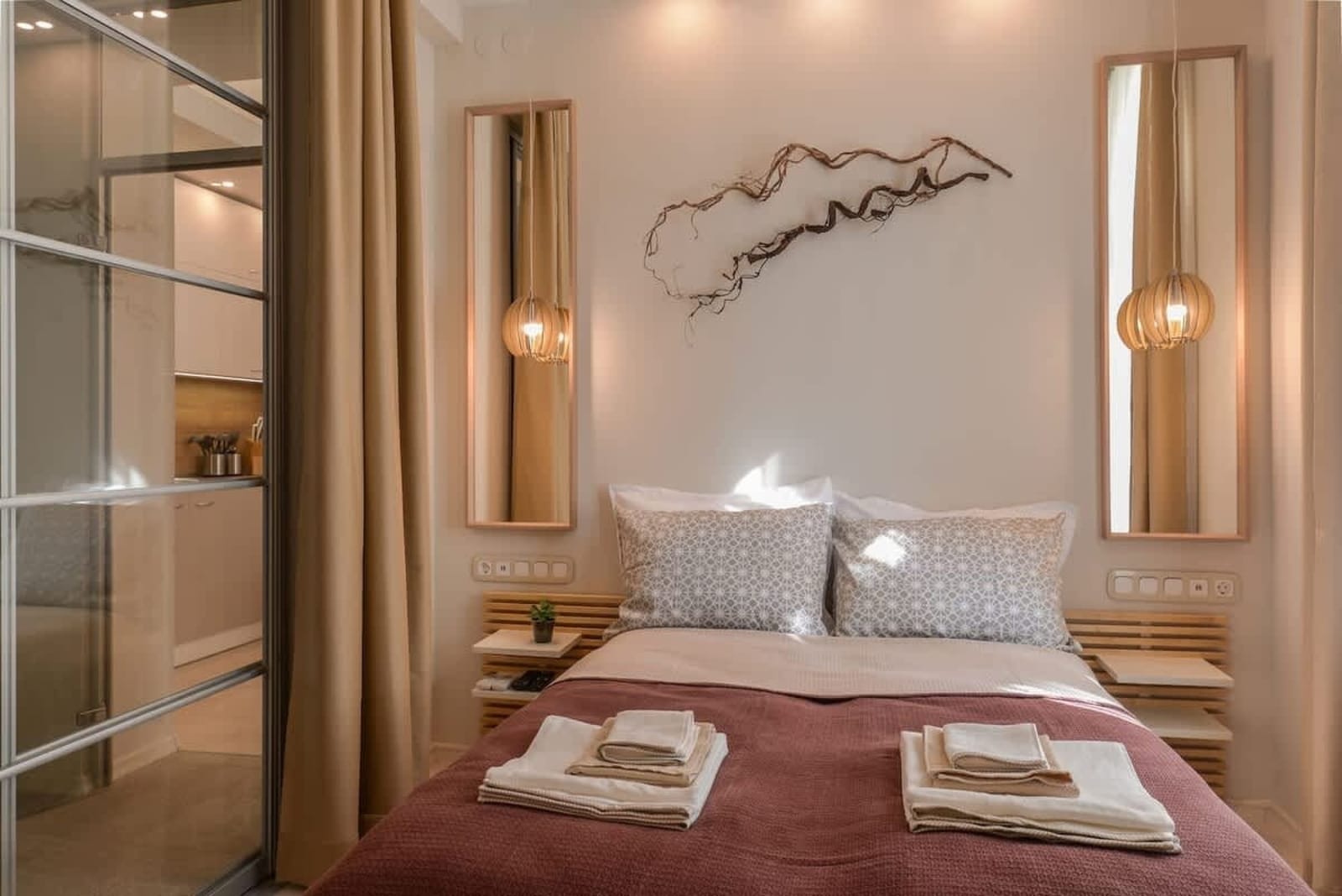 Modern &amp; Cozy 1BD Apartment near Serdika - Photo 2