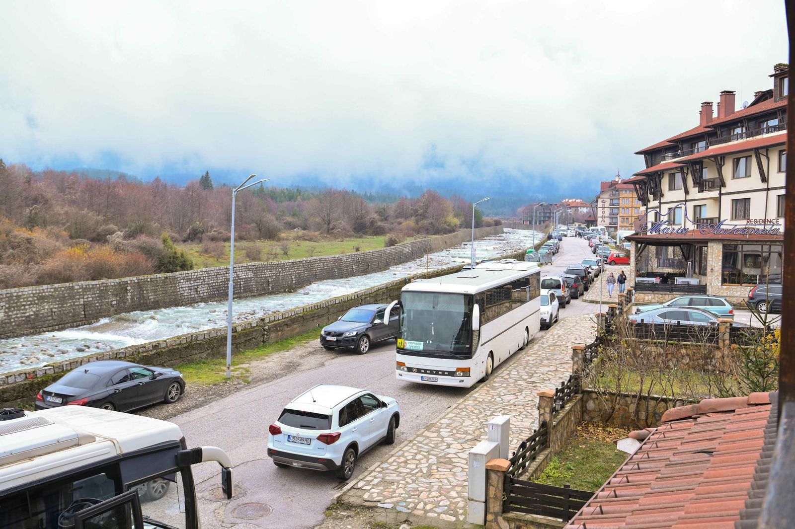 Riverside 1BR in Downtown, Near Ski Lift - Photo 20