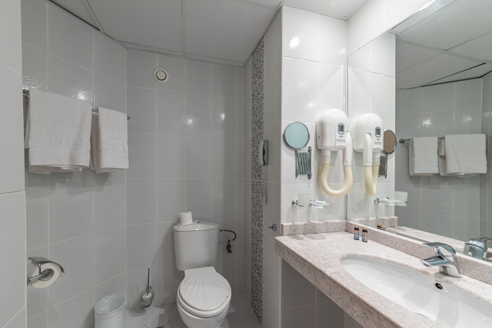 Slavuna Hotel - Photo 18