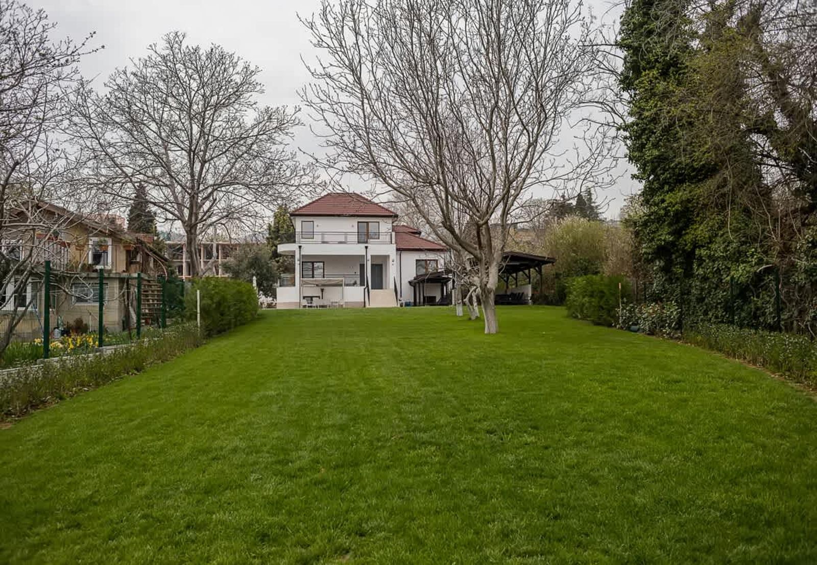 Private Villa with 5BD, Pool &amp; Stunning Sea Views - Photo 42