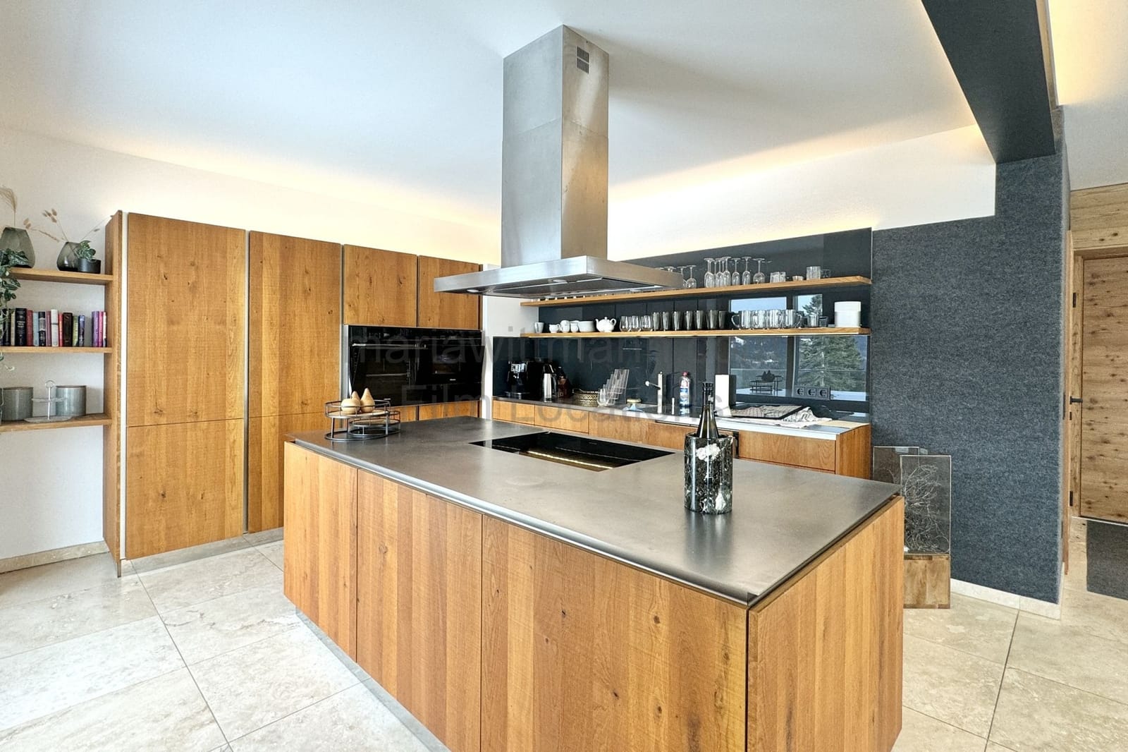 Location 267 - Photo 3