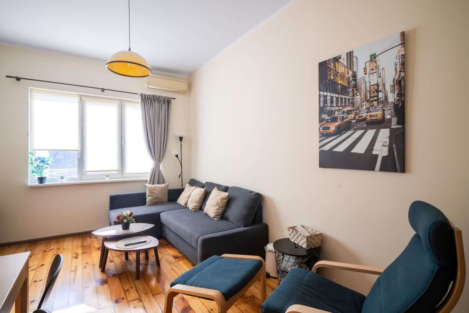 Stylish CityHub Retreat in Sofia Center - Photo 6