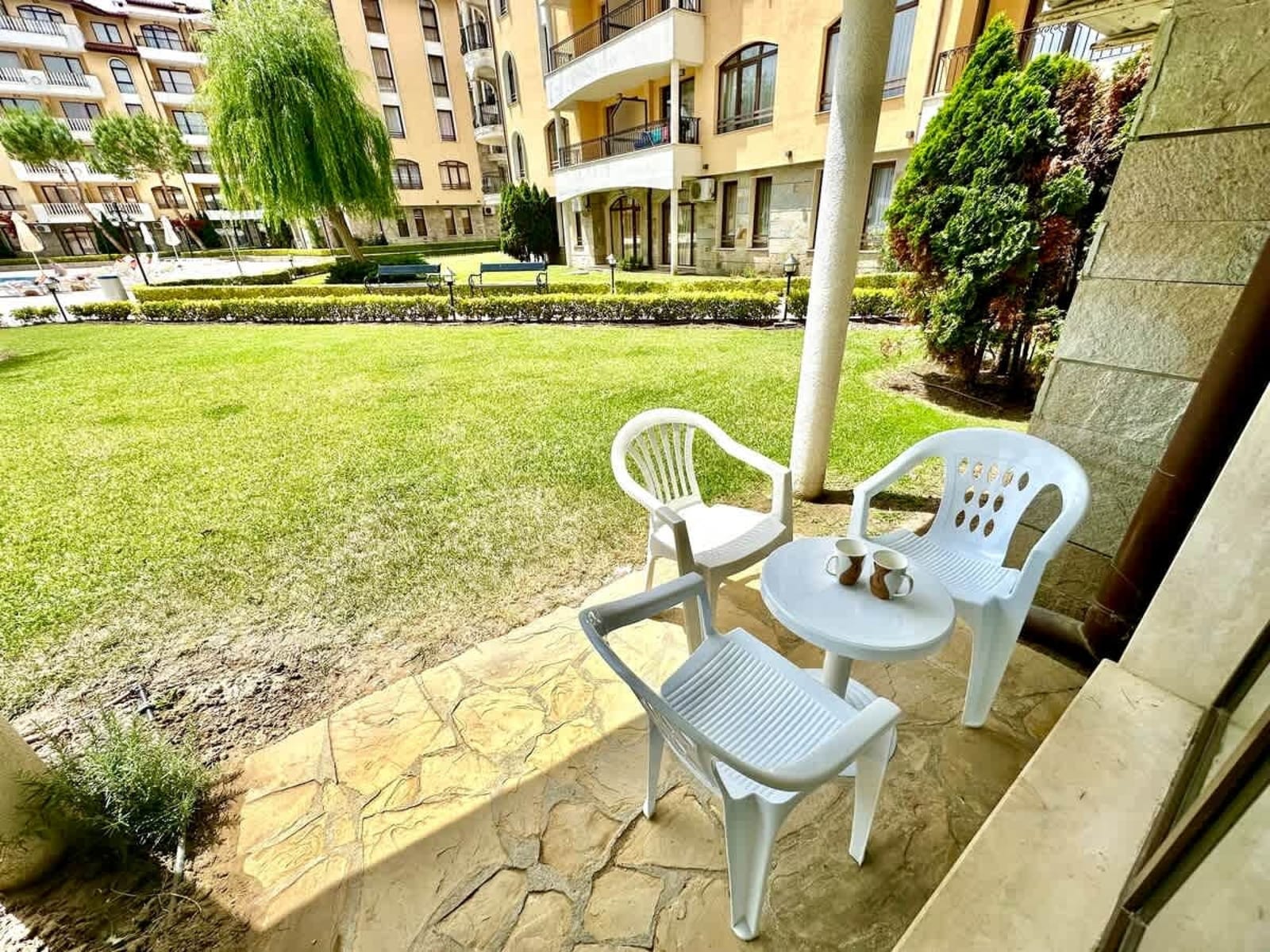 Apartment with Terrace  Royal Sun - Photo 17