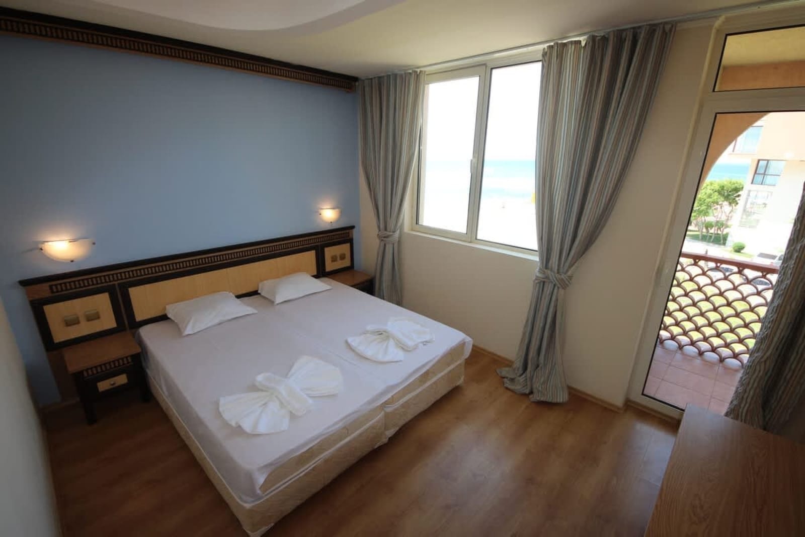 Atrium Apartment with balcony - Photo 15