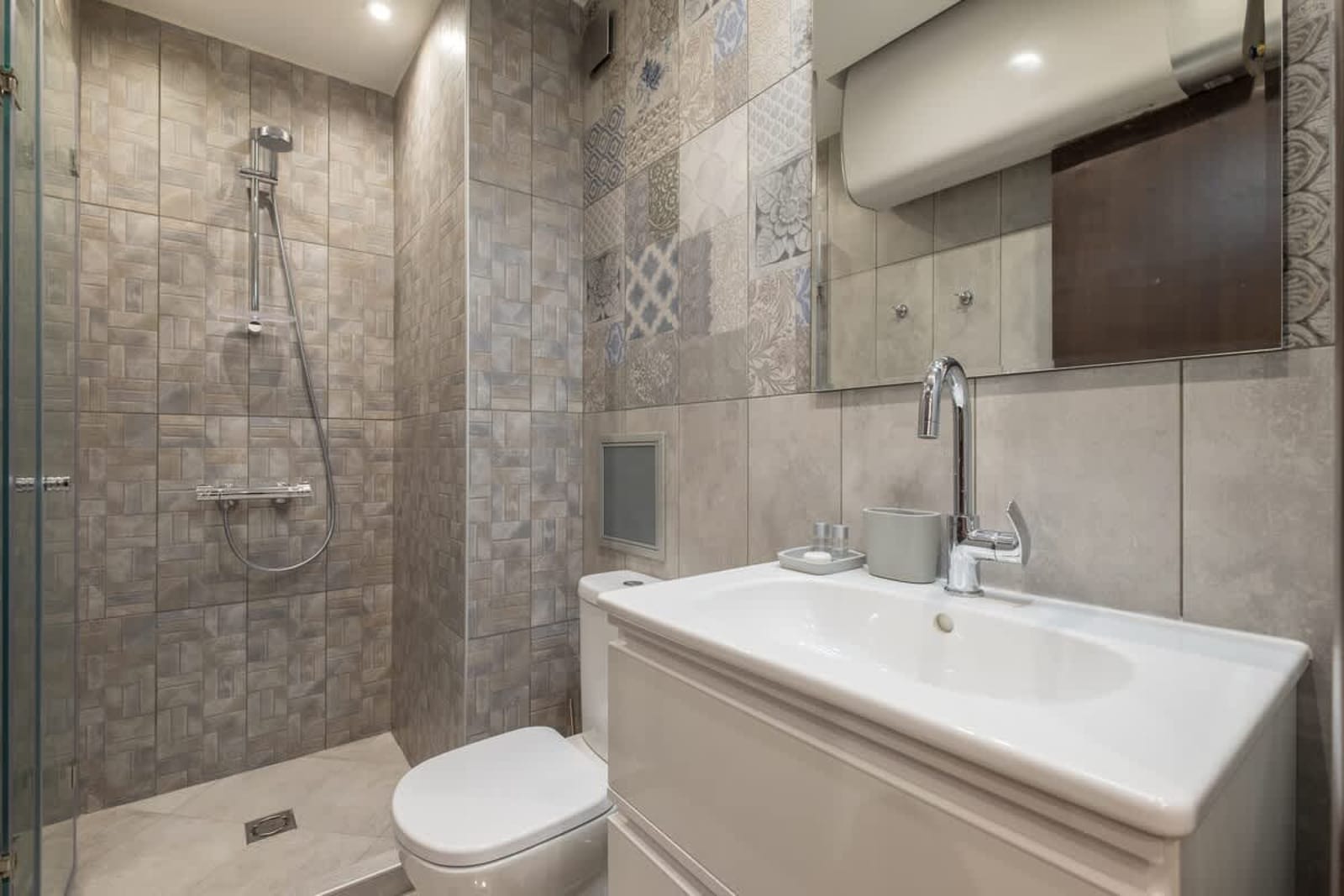 M&amp;M Modern &amp; Multifunctional One Bedroom Apartment - Photo 15