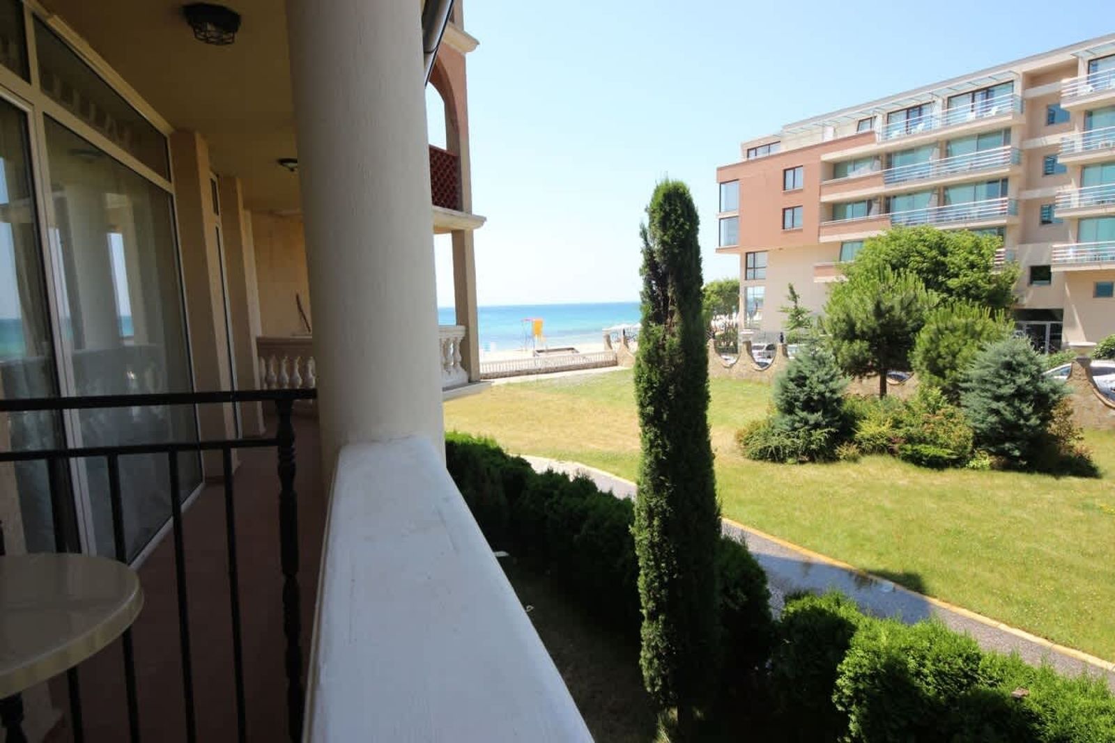 Atrium cozy 1 bedroom apartment - Photo 15