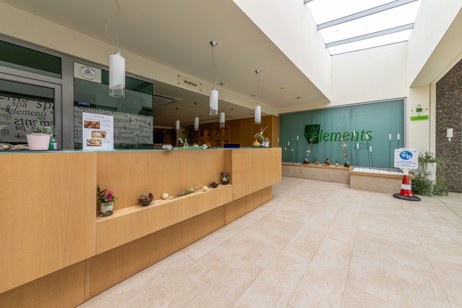 Spa Center in the Flamingo Grand Hotel - Cover Photo