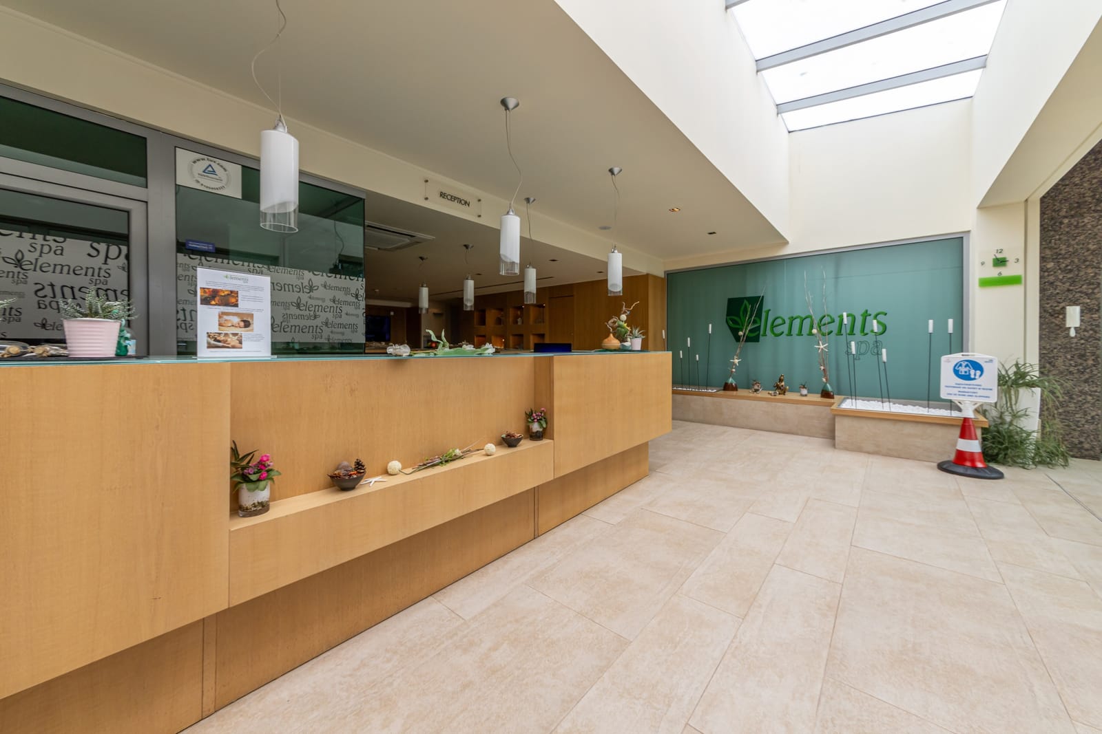 Spa Center in the Flamingo Grand Hotel - Cover Photo