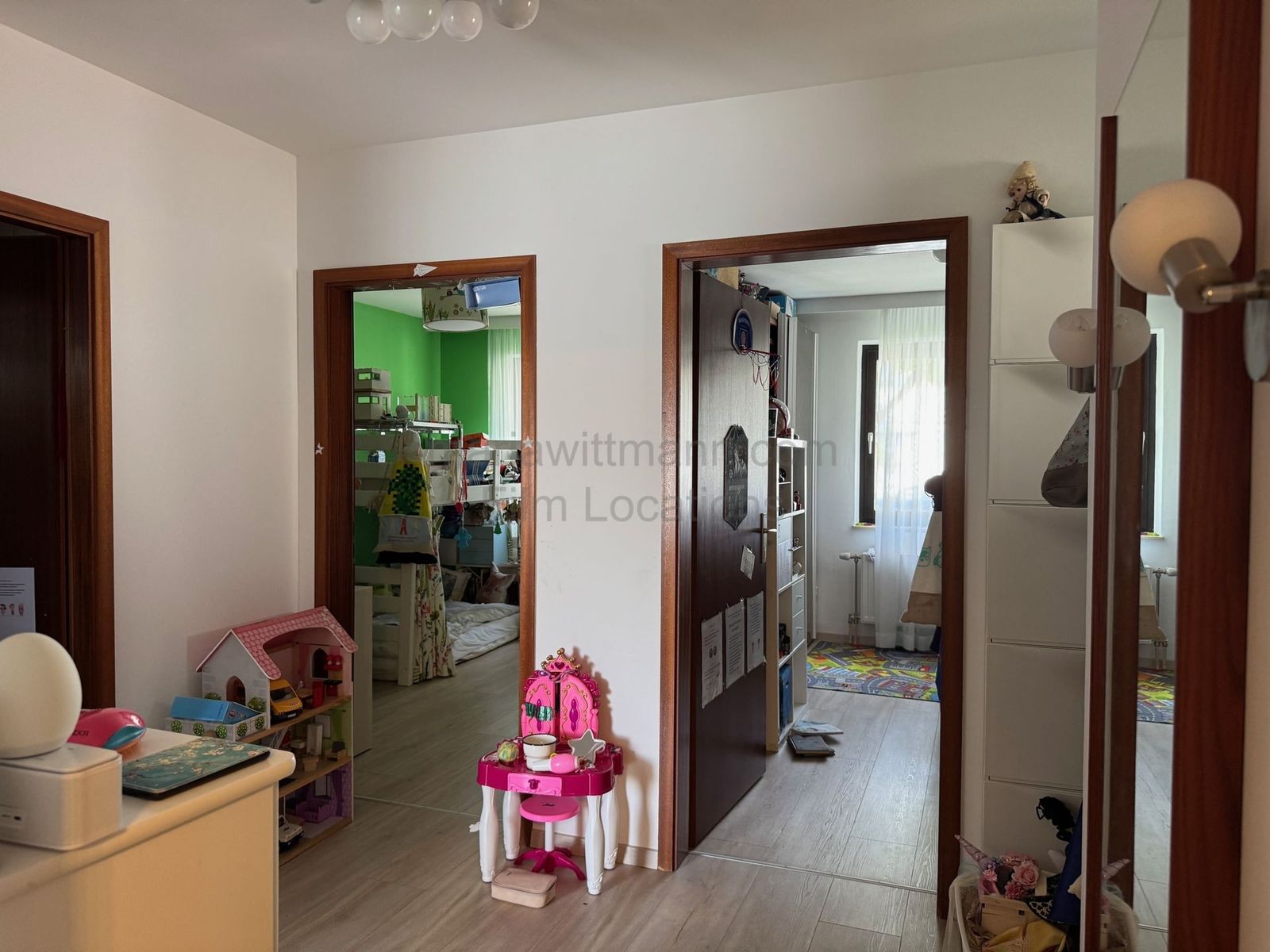 Location 496 - Photo 12